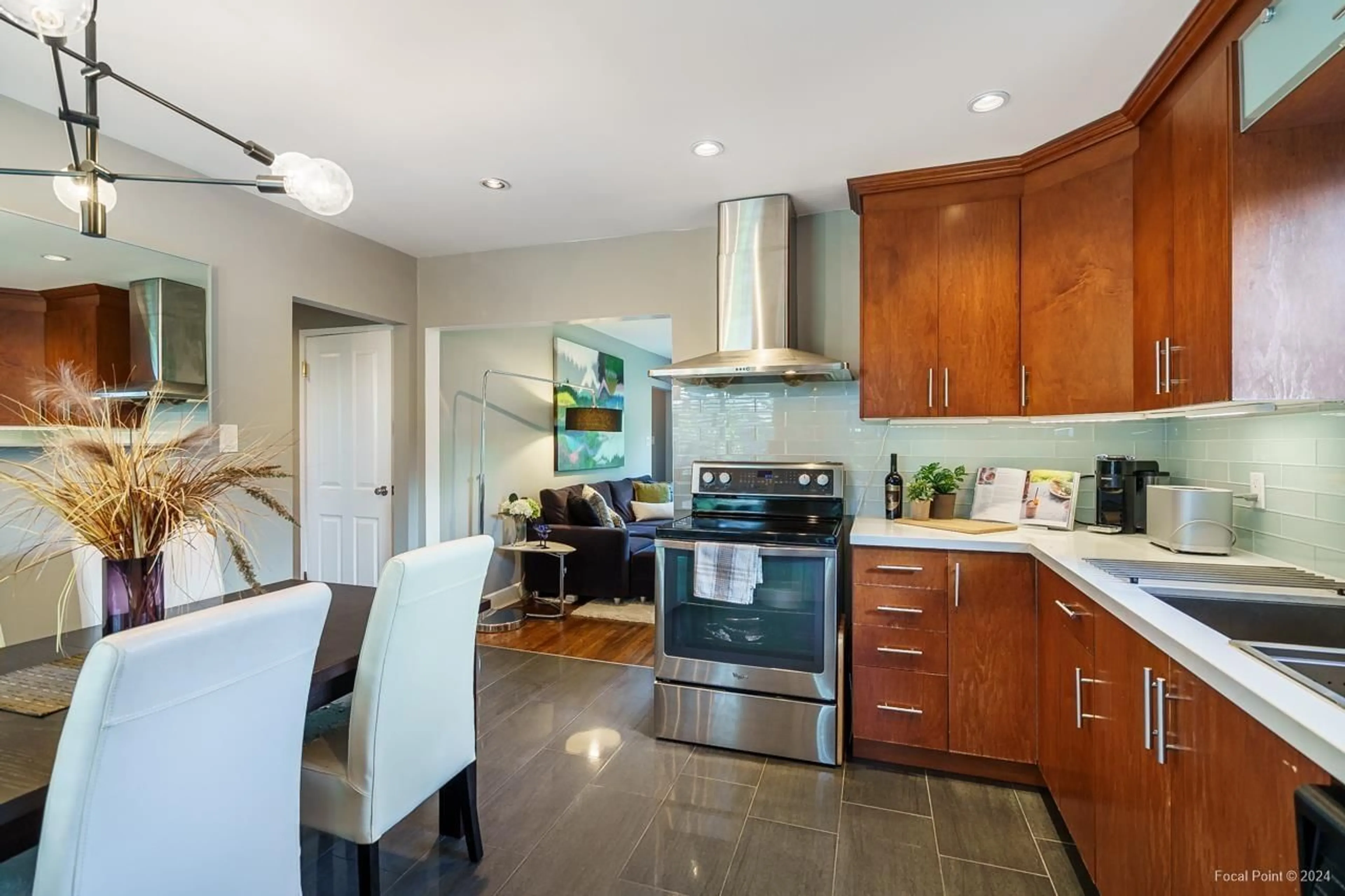 Open concept kitchen, unknown for 11230 82 AVENUE, Delta British Columbia V4C2B7