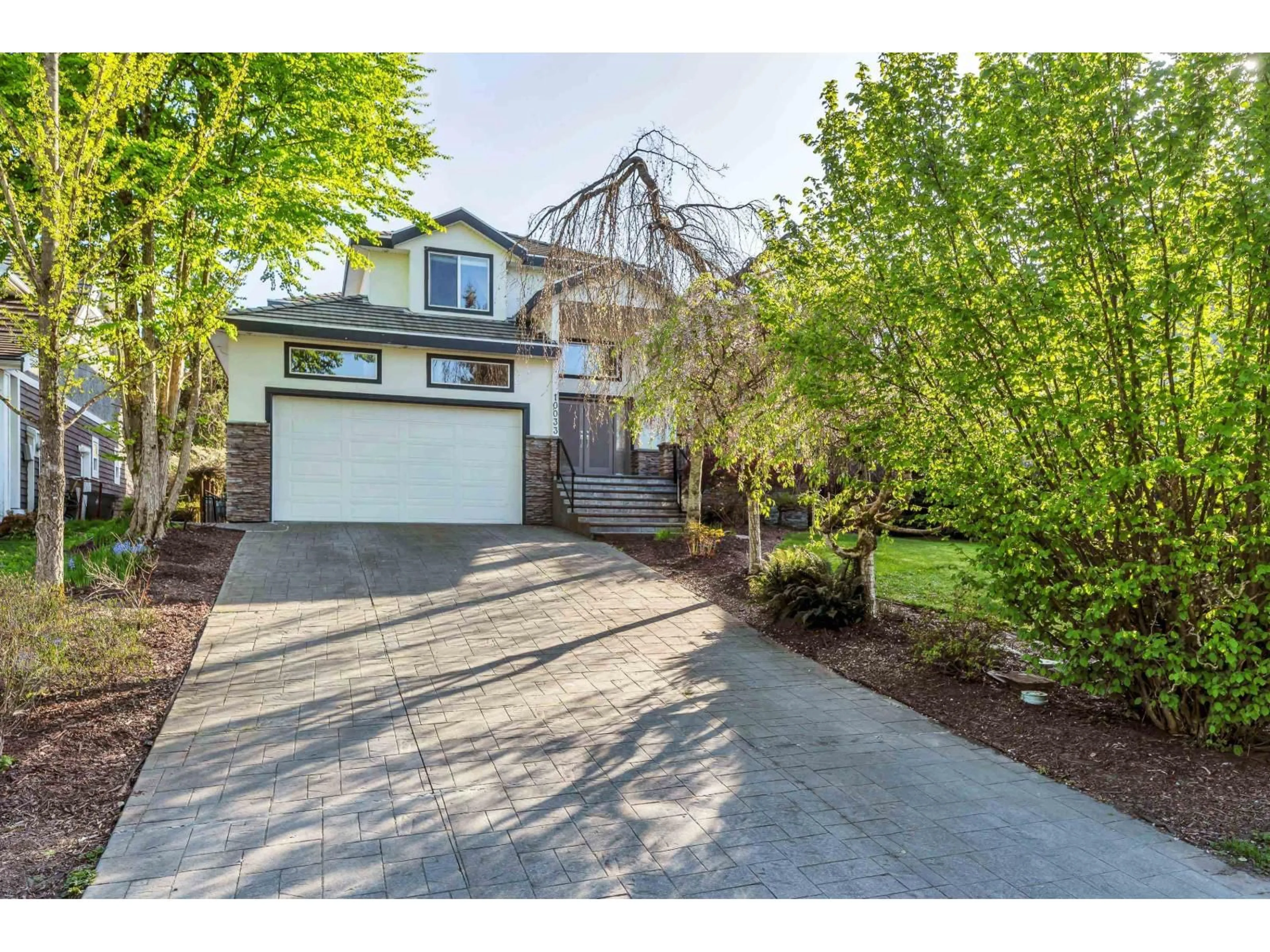 Home with vinyl exterior material, street for 10033 181 STREET, Surrey British Columbia V4N5B5