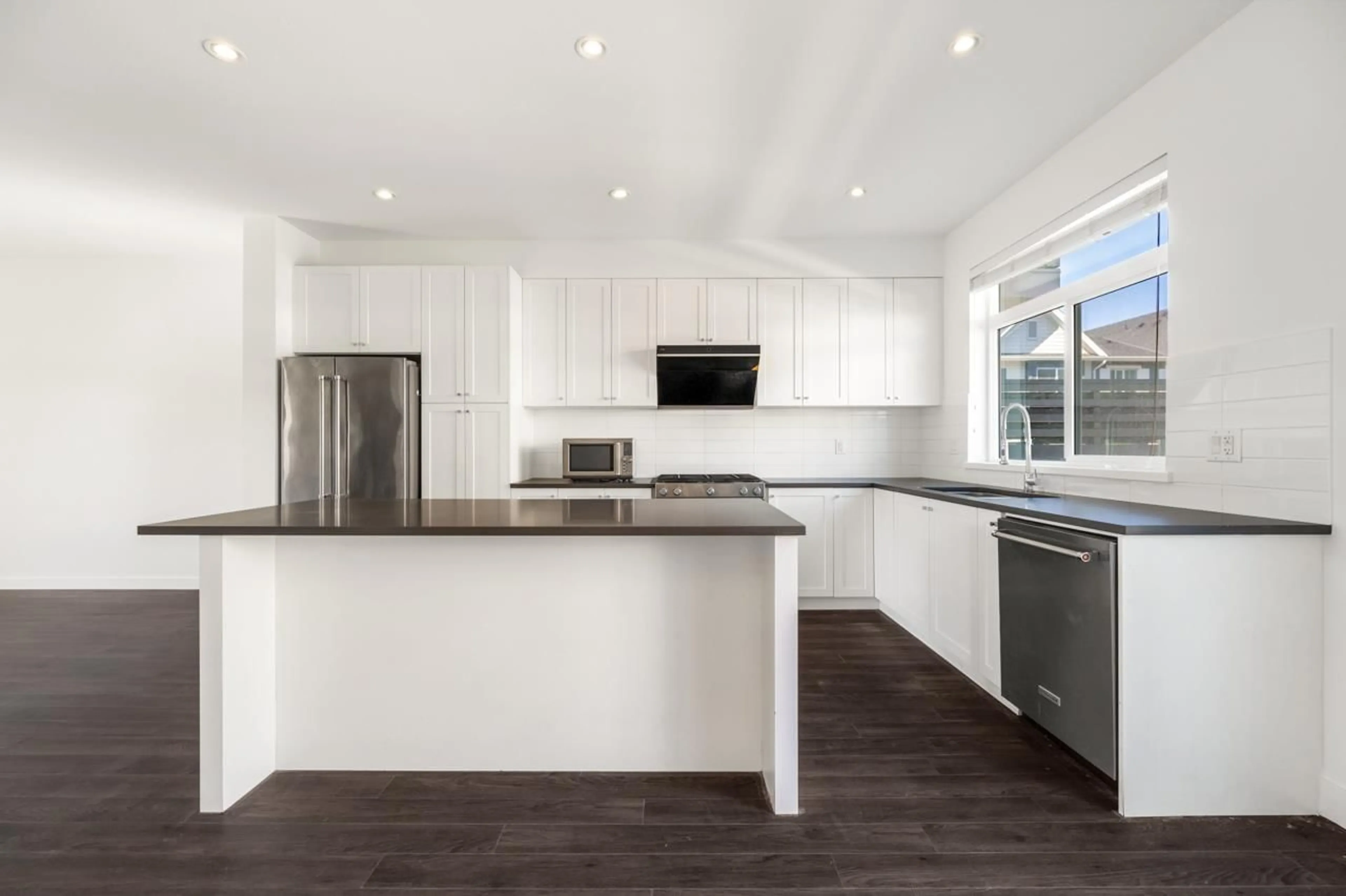 Unknown for 56 - 16678 25 AVENUE, Surrey British Columbia V3Z0Z2