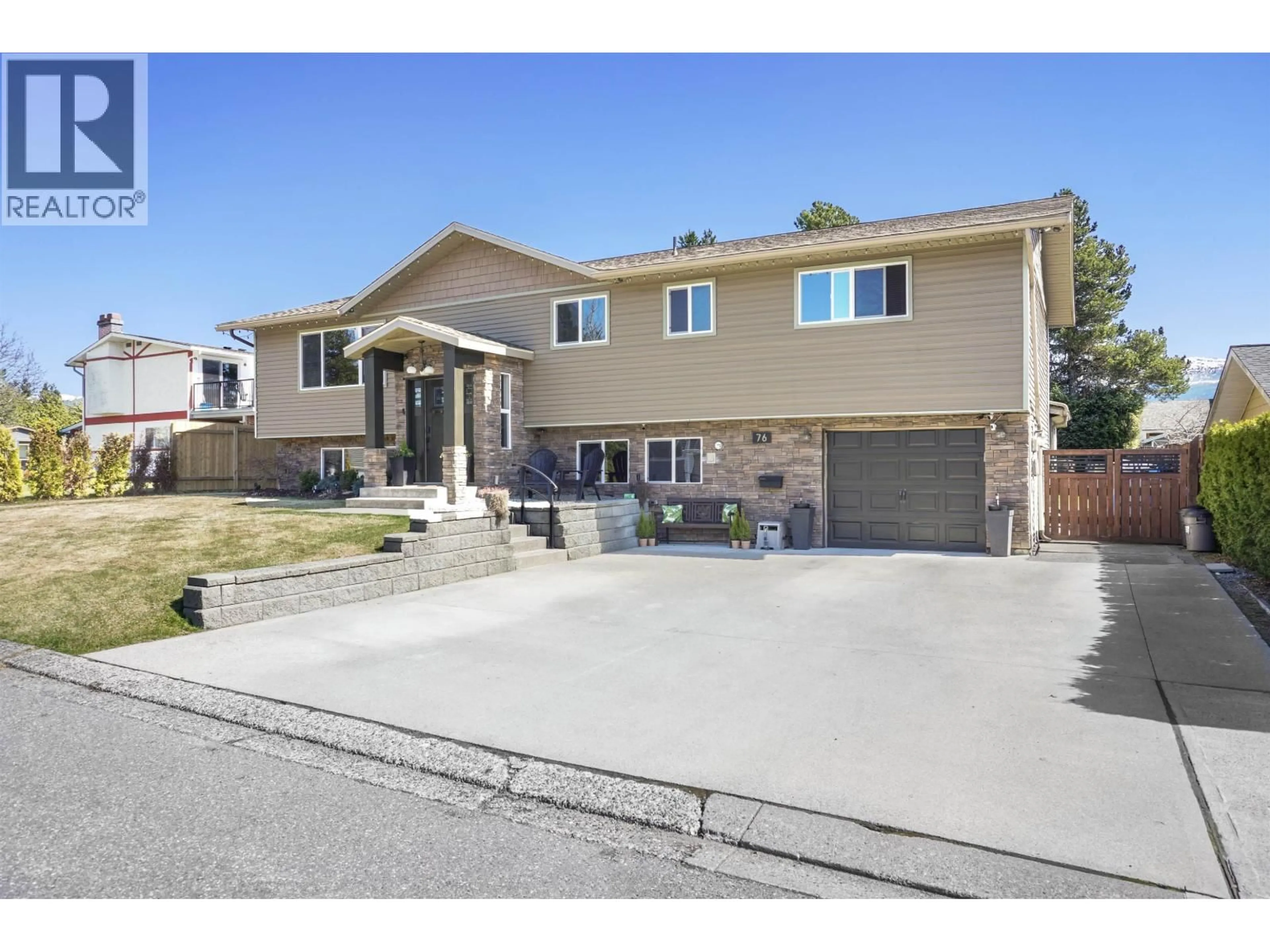 Home with vinyl exterior material, street for 76 CARLSON STREET, Kitimat British Columbia V8C1B1