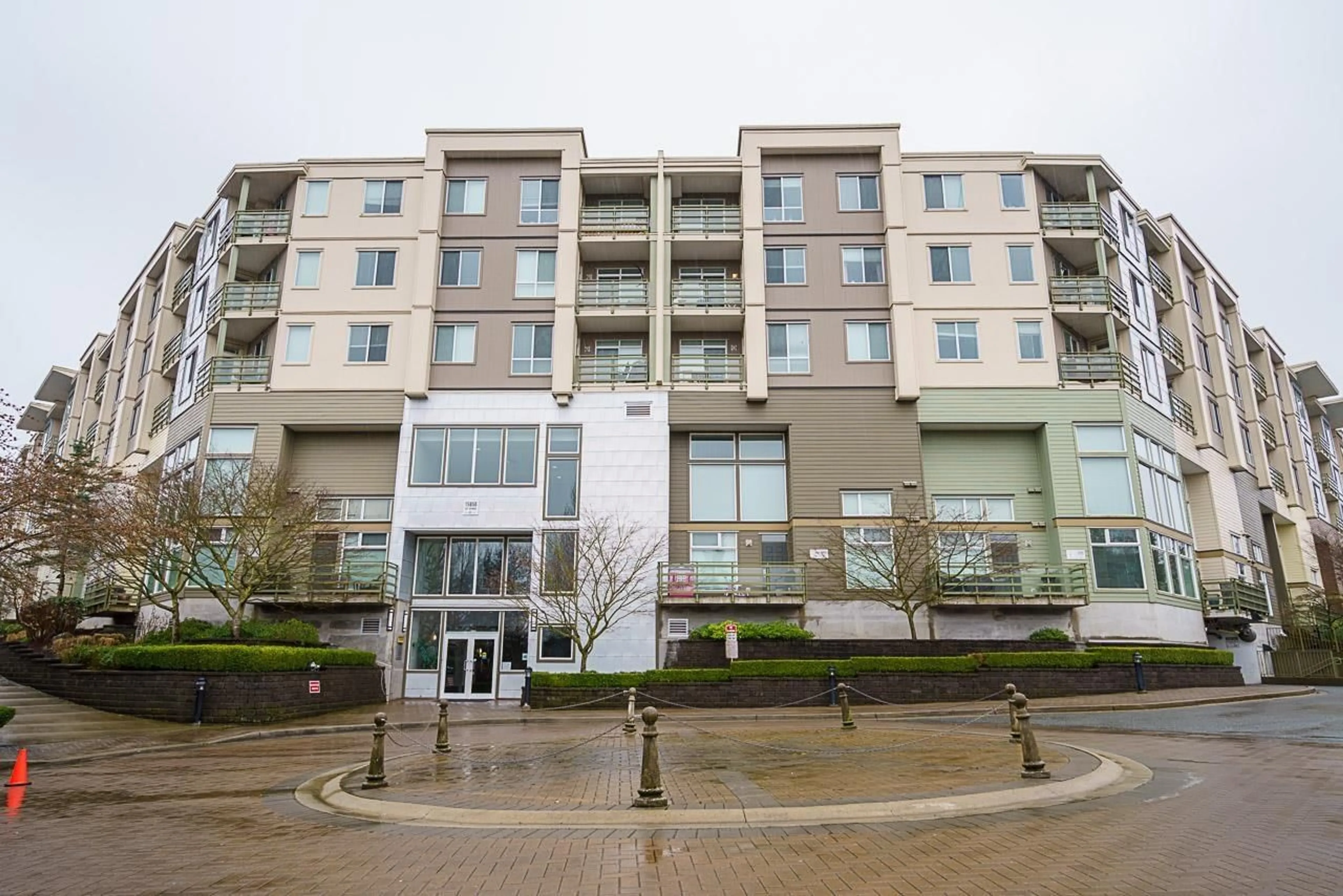 Unknown for 325 - 15850 26 AVENUE, Surrey British Columbia V3Z2N6