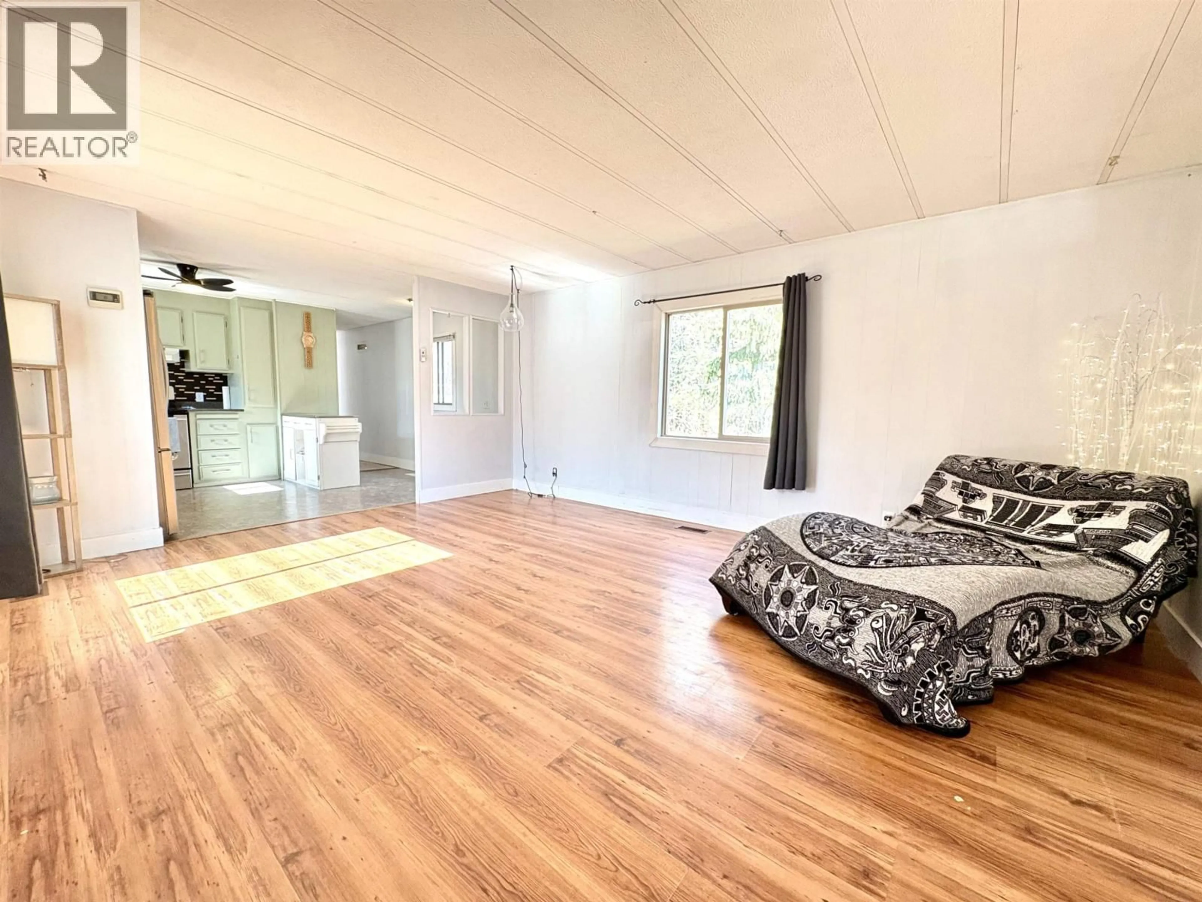 A pic of a room for 3952 DIAMOND DRIVE, Prince George British Columbia V2K3M4