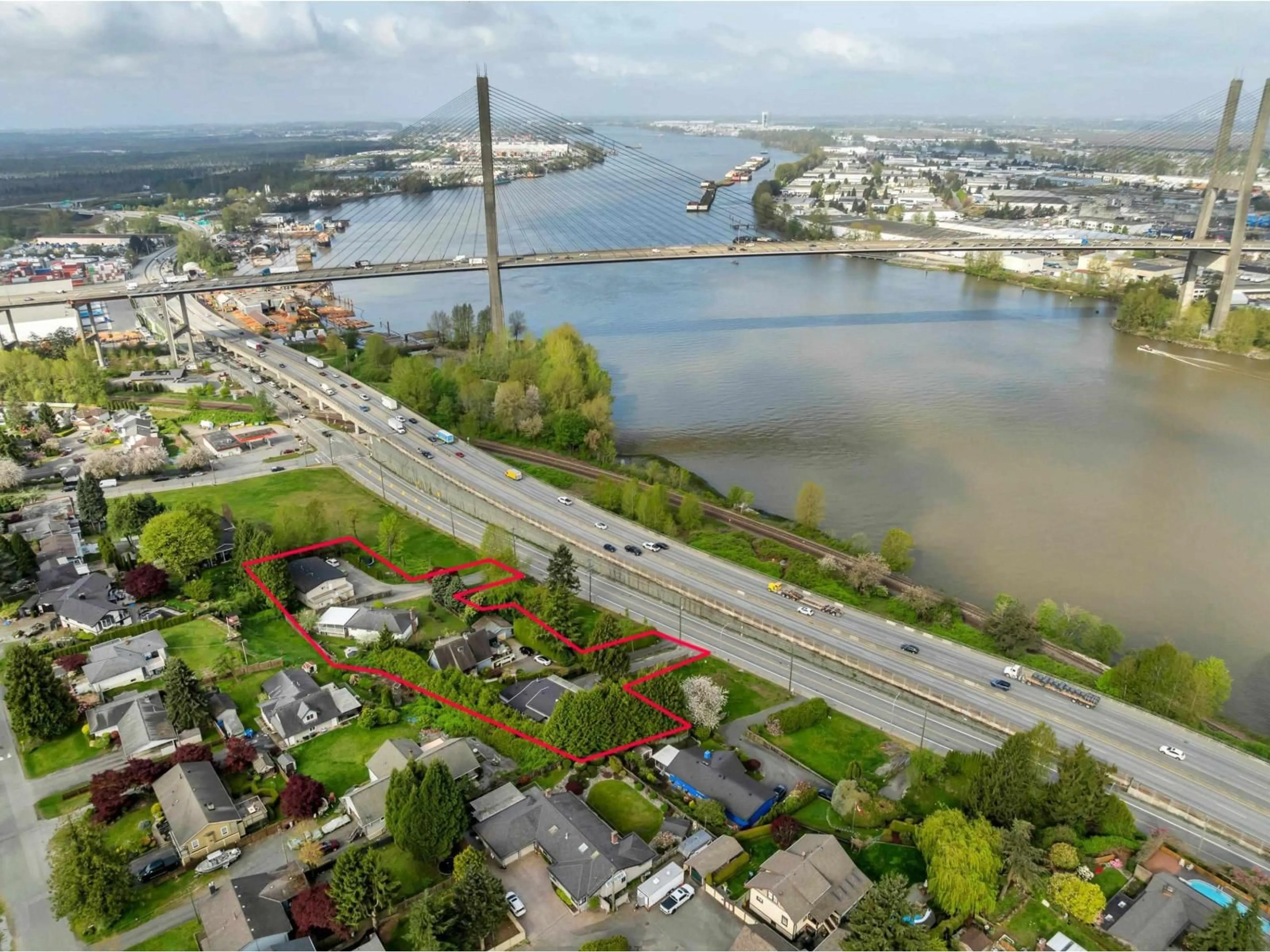 A pic from outside/outdoor area/front of a property/back of a property/a pic from drone, water/lake/river/ocean view for 10292 RIVER ROAD, Delta British Columbia V4C2R5