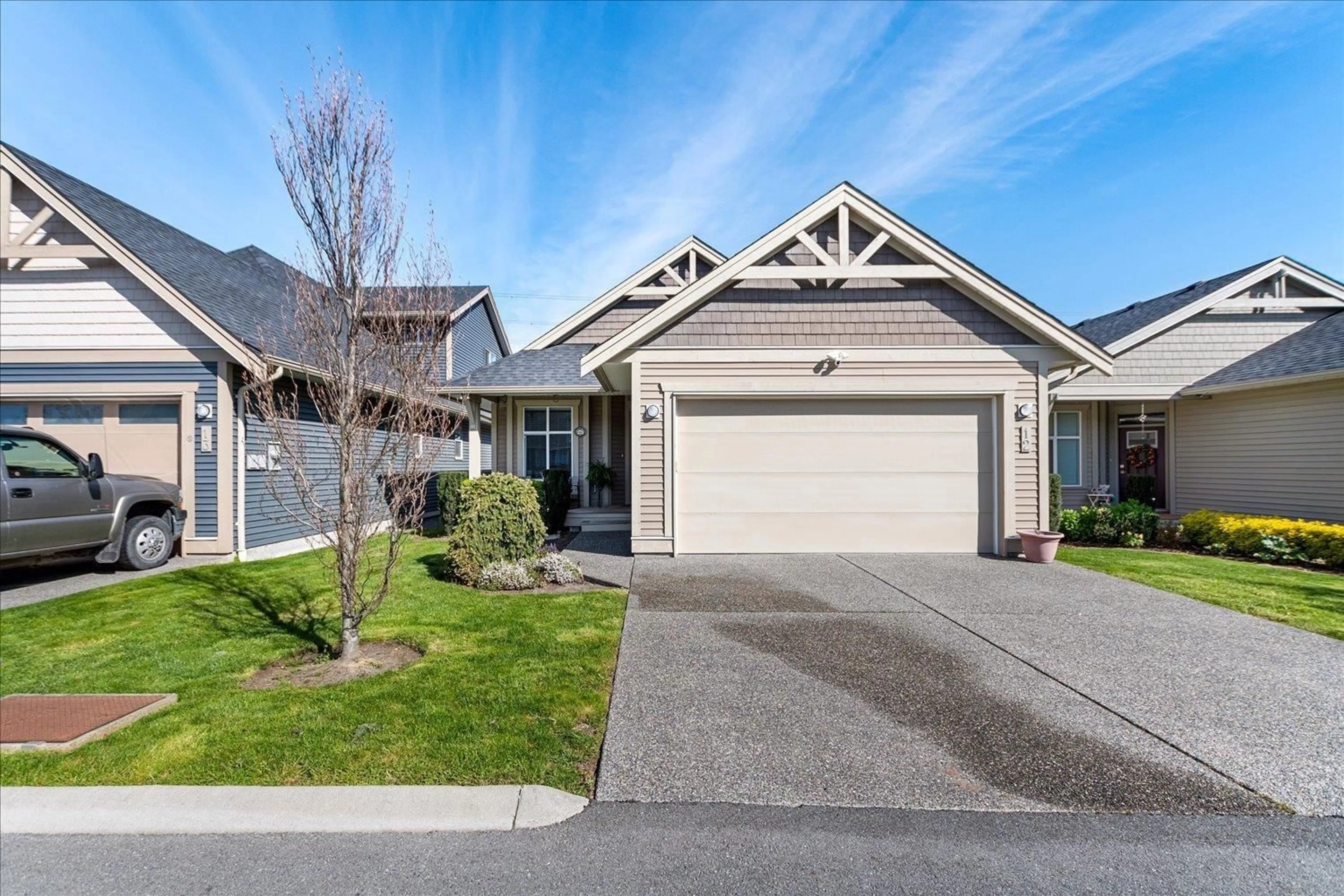 Home with vinyl exterior material, street for 12 - 6211 CHILLIWACK RIVER ROAD, Sardis British Columbia V2R6A7