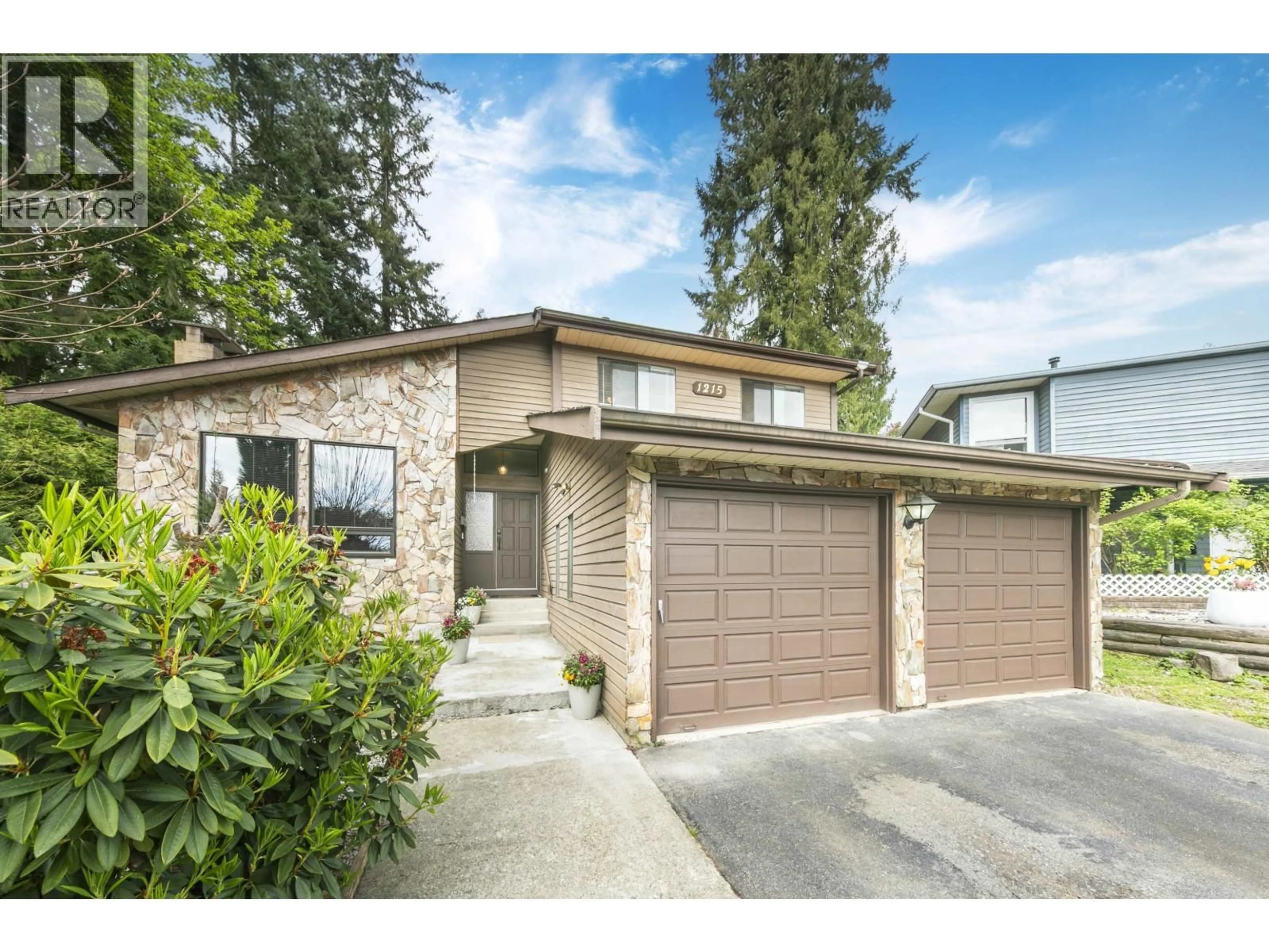 Unknown for 1215 CYPRESS PLACE, Port Moody British Columbia V3H3Y7