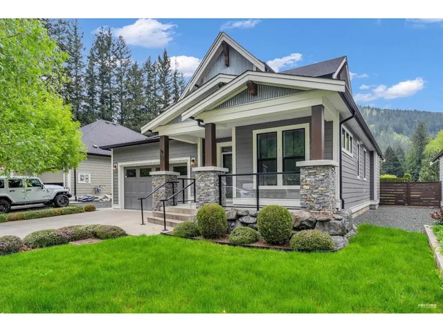 52 - 1885 COLUMBIA VALLEY ROAD, Lindell Beach 2