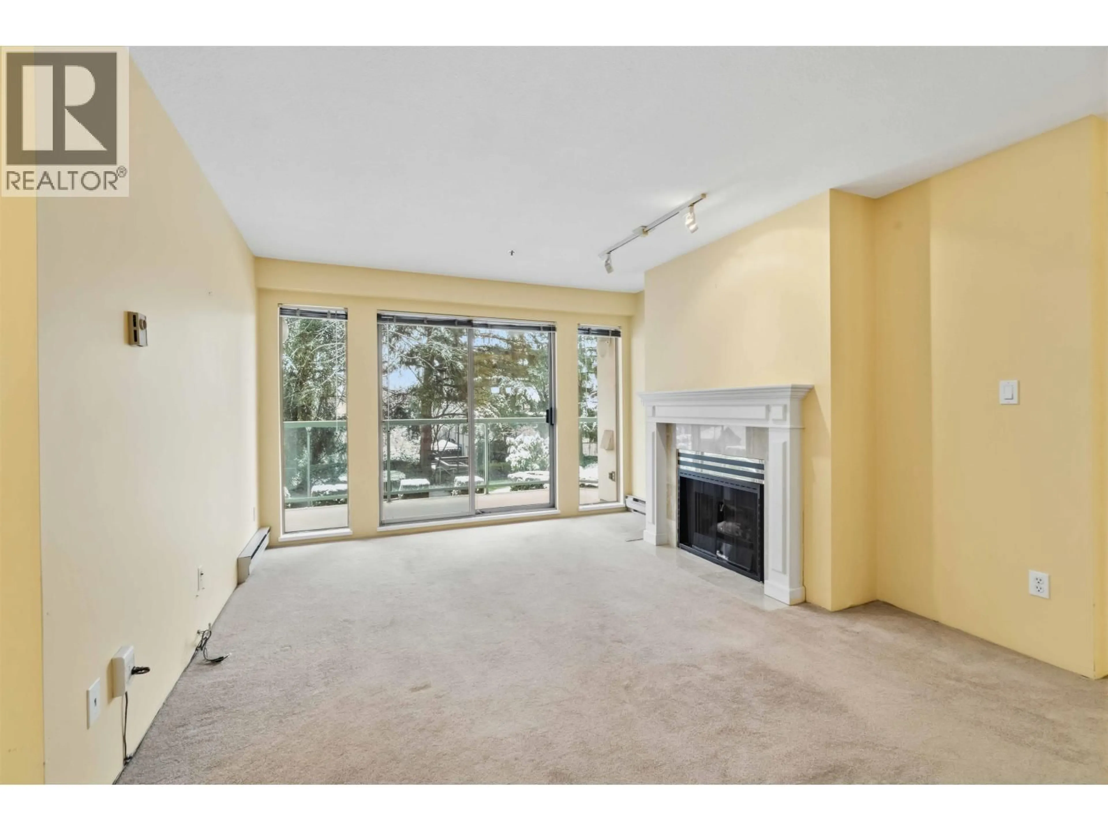 Unknown for 202 - 1148 WESTWOOD STREET, Coquitlam British Columbia V3B4S4