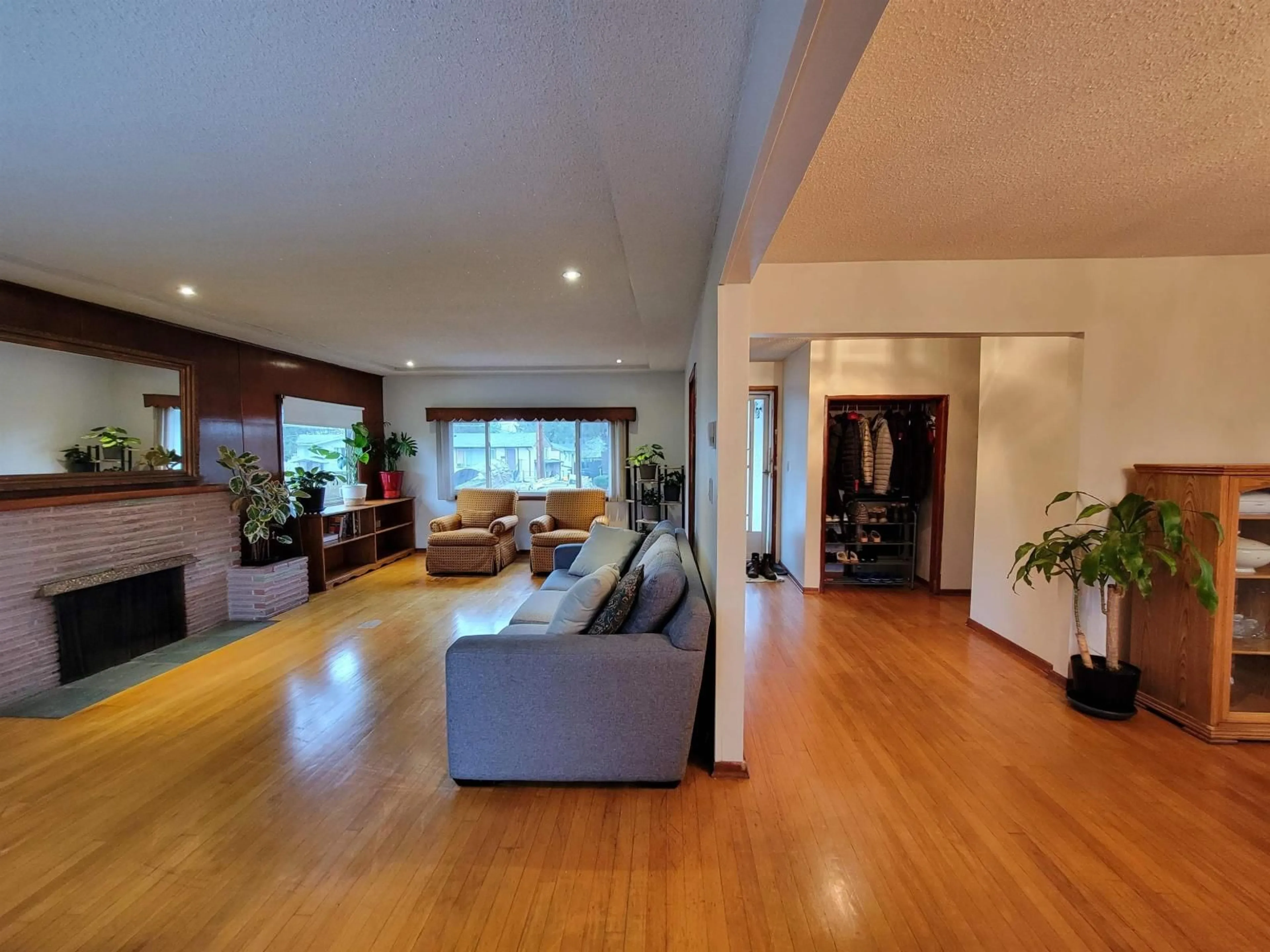 Unknown for 11037 131 STREET, Surrey British Columbia V3T3P8