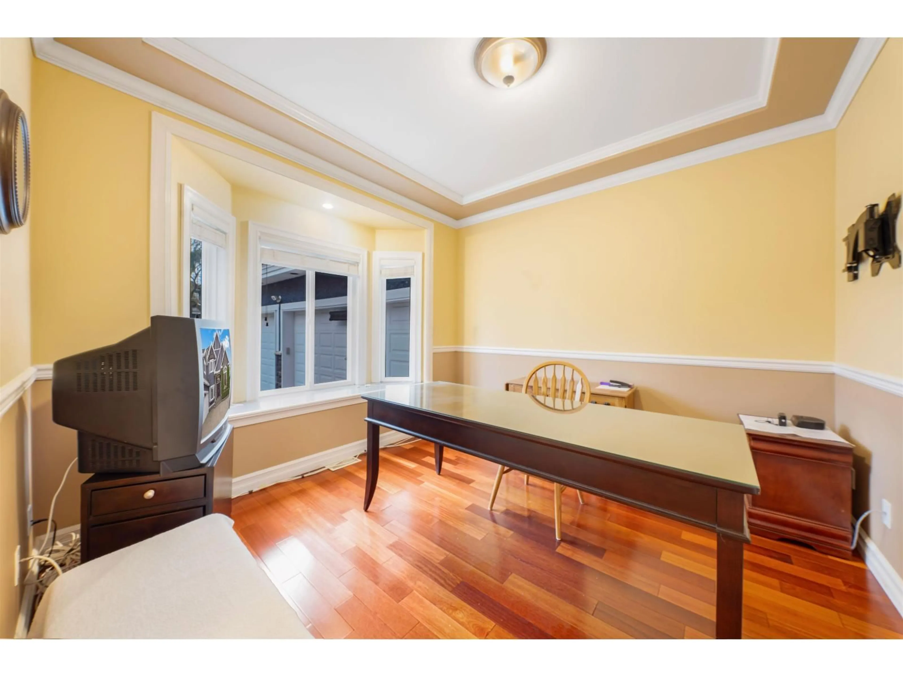 A pic of a room for 17015 86A AVENUE, Surrey British Columbia V3X3J1