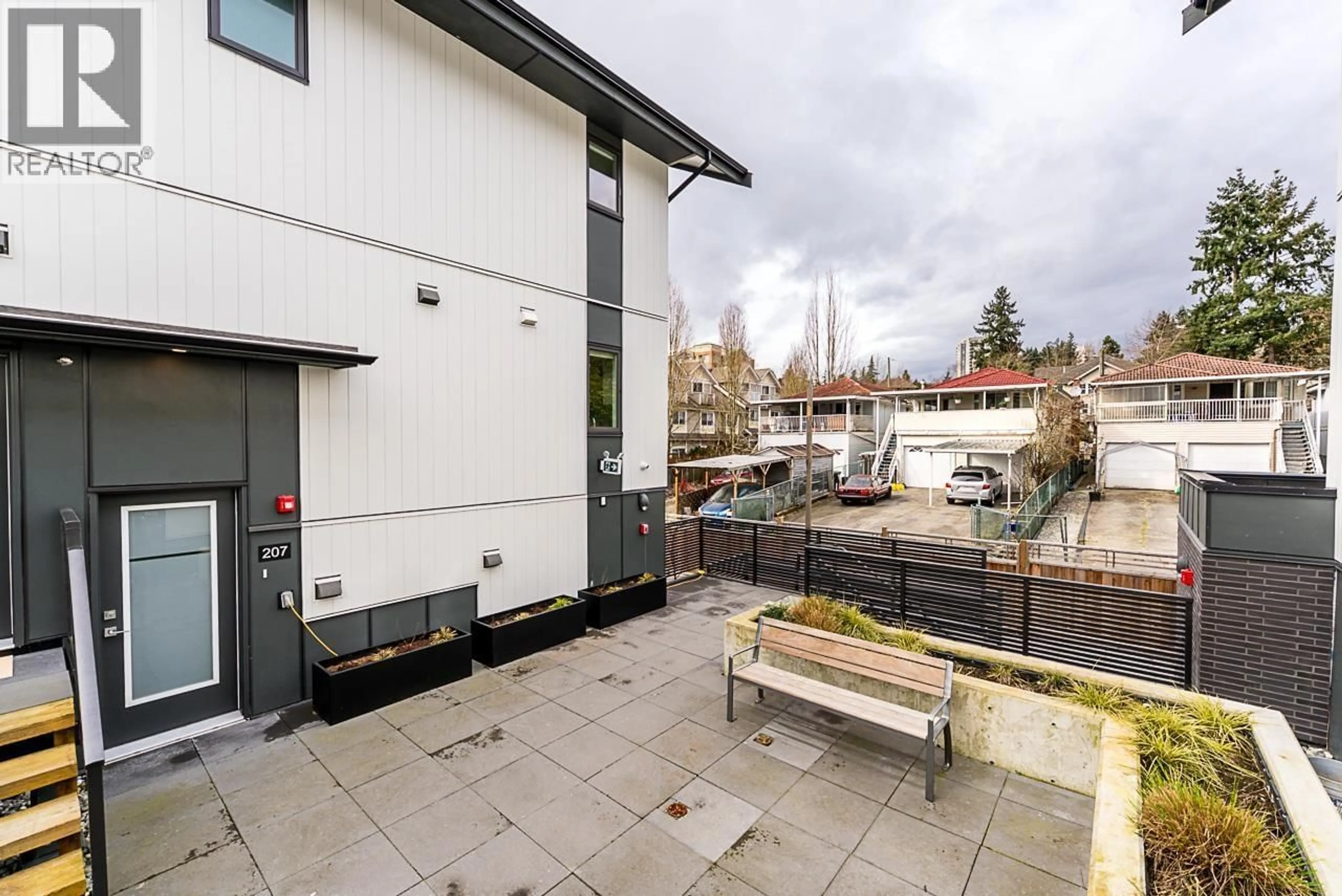 Patio, street for 210 - 7161 17TH AVENUE, Burnaby British Columbia V3N0K1