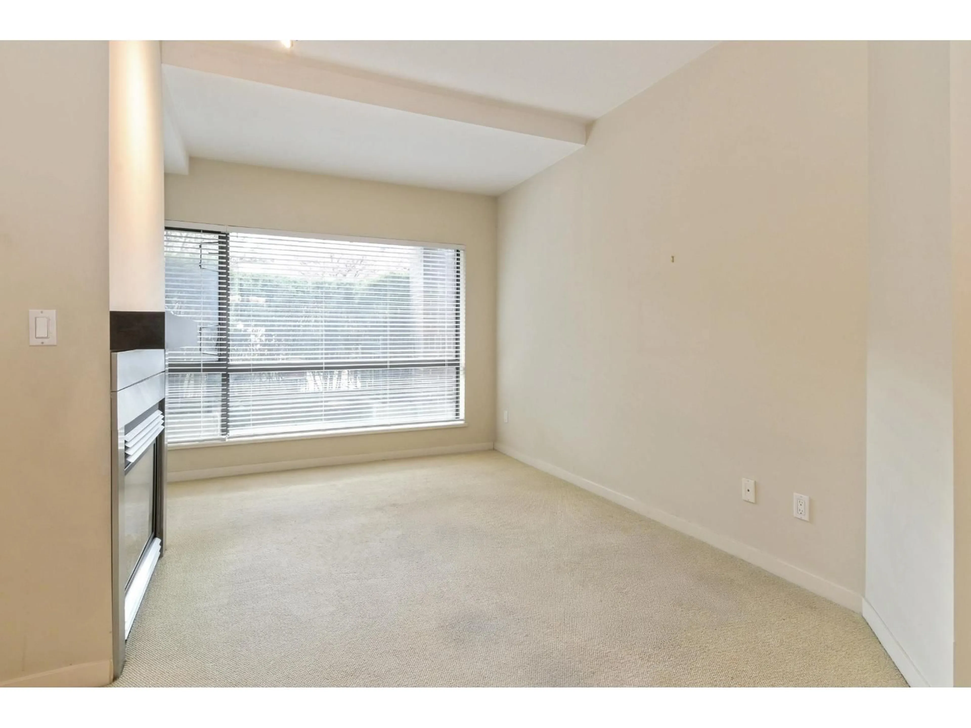 A pic of a room for 105 - 10866 CITY PARKWAY, Surrey British Columbia V3T5W9