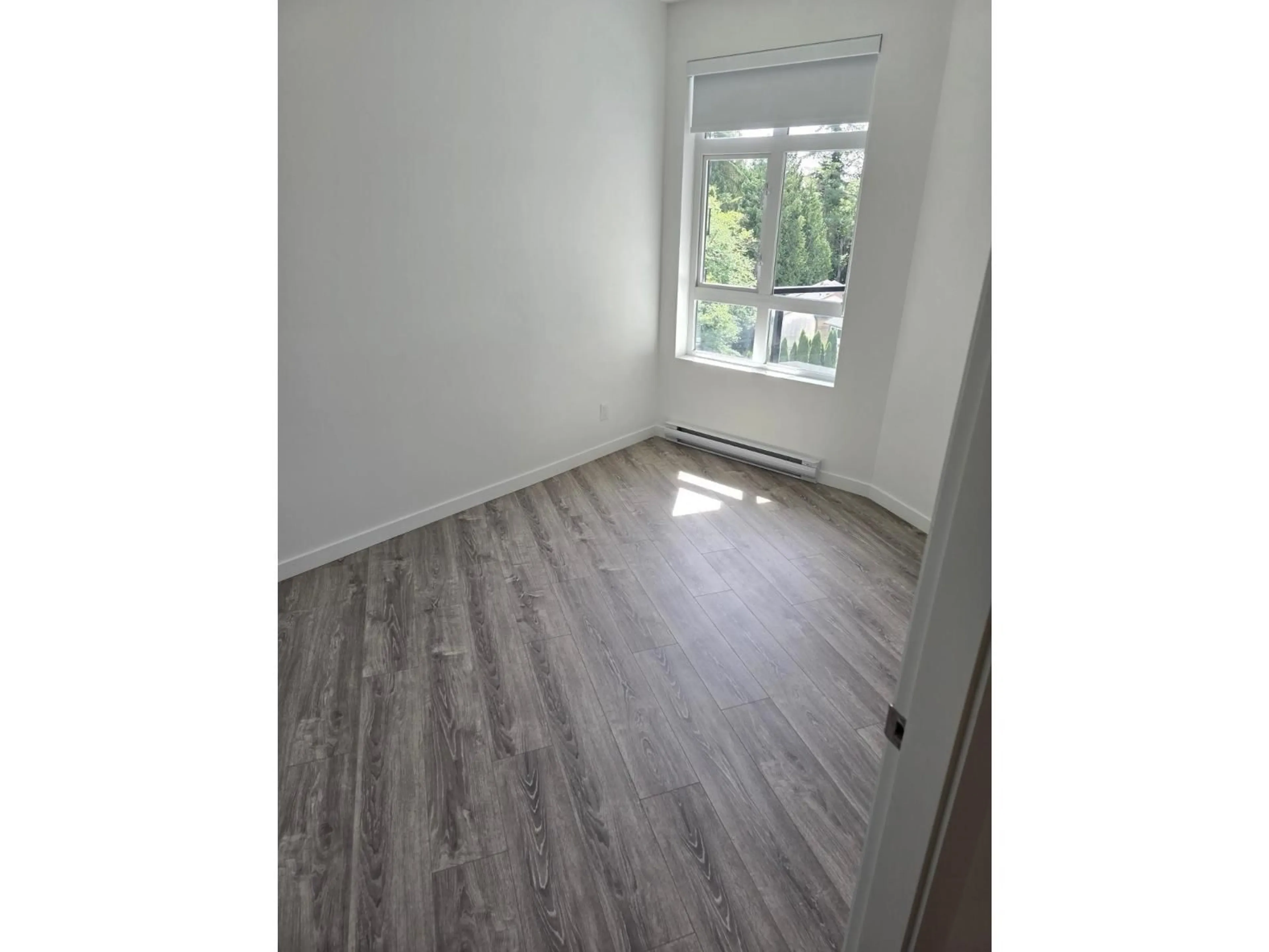 A pic of a room for 521 - 13968 LAUREL DRIVE, Surrey British Columbia V3T1A8