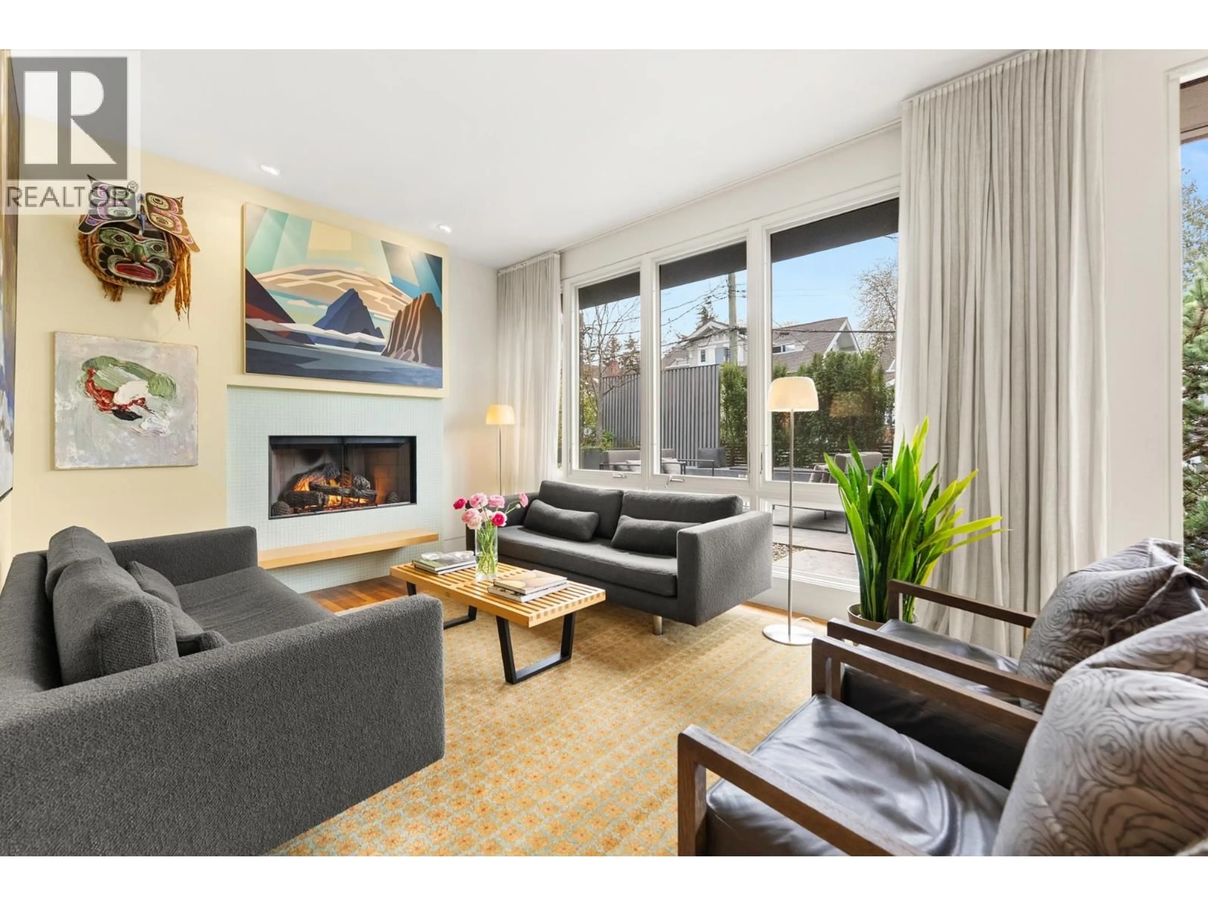 Living room with furniture, unknown for 2564 1ST AVENUE, Vancouver British Columbia V6K1G7