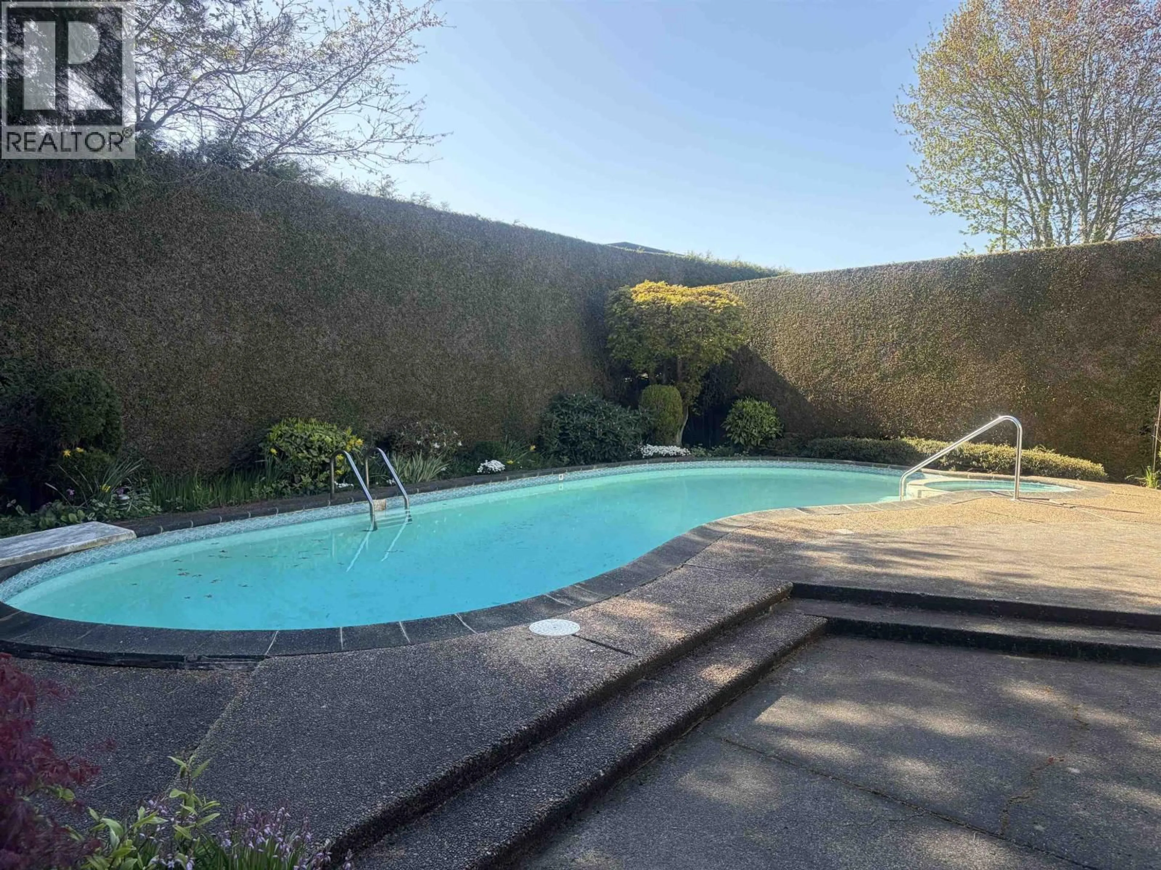 Pool for 7631 CHELSEA ROAD, Richmond British Columbia V7C3S7
