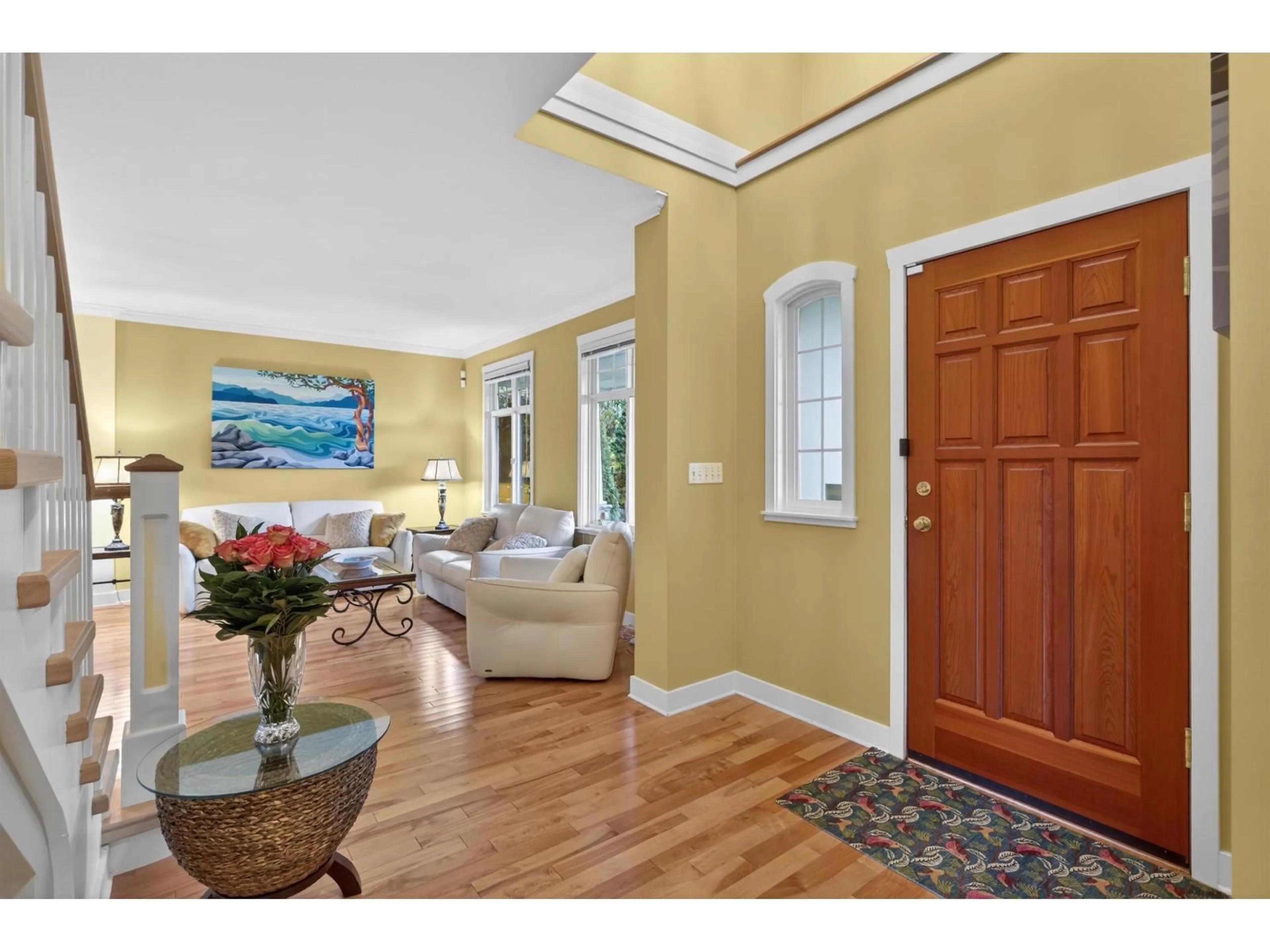 Indoor entryway for 1930 140 STREET, Surrey British Columbia V4A4H3