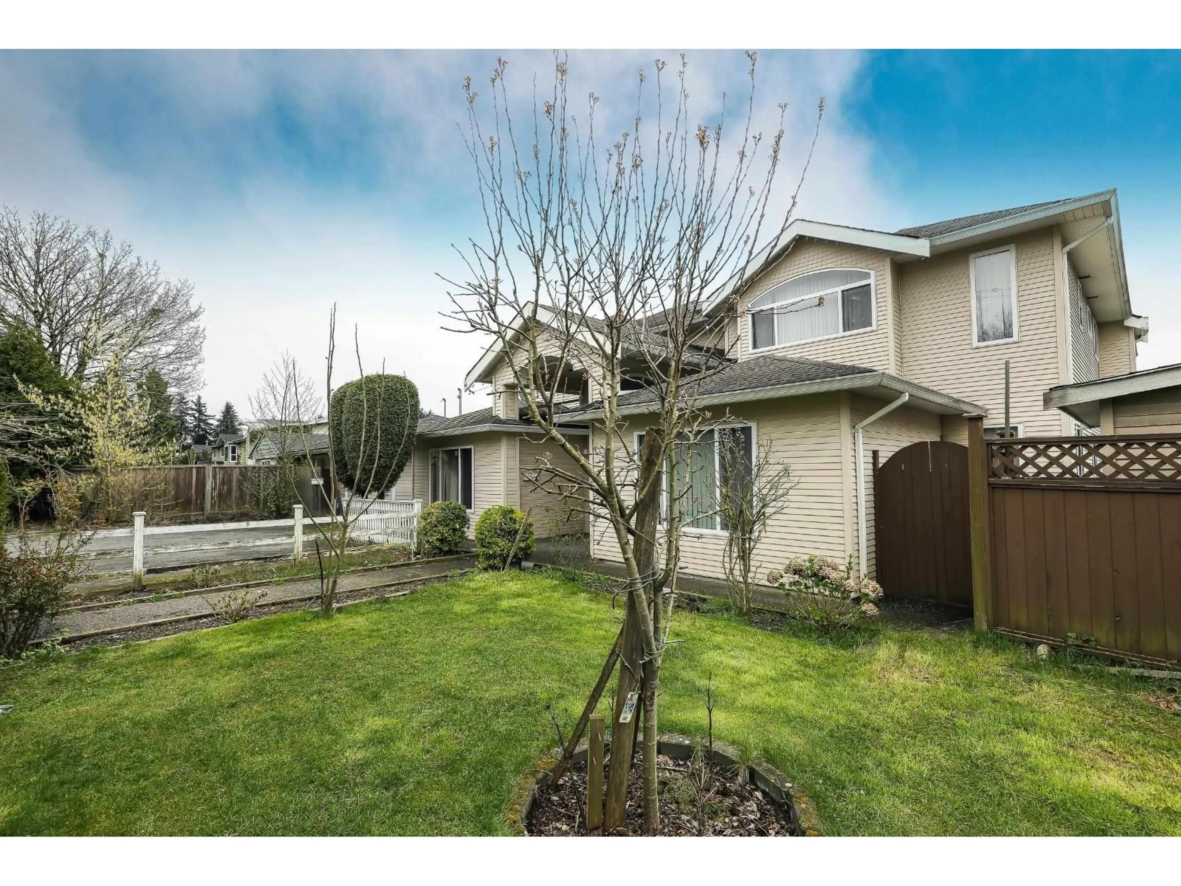 A pic from outside/outdoor area/front of a property/back of a property/a pic from drone, street for 14076 72 AVENUE, Surrey British Columbia V1Y7P9