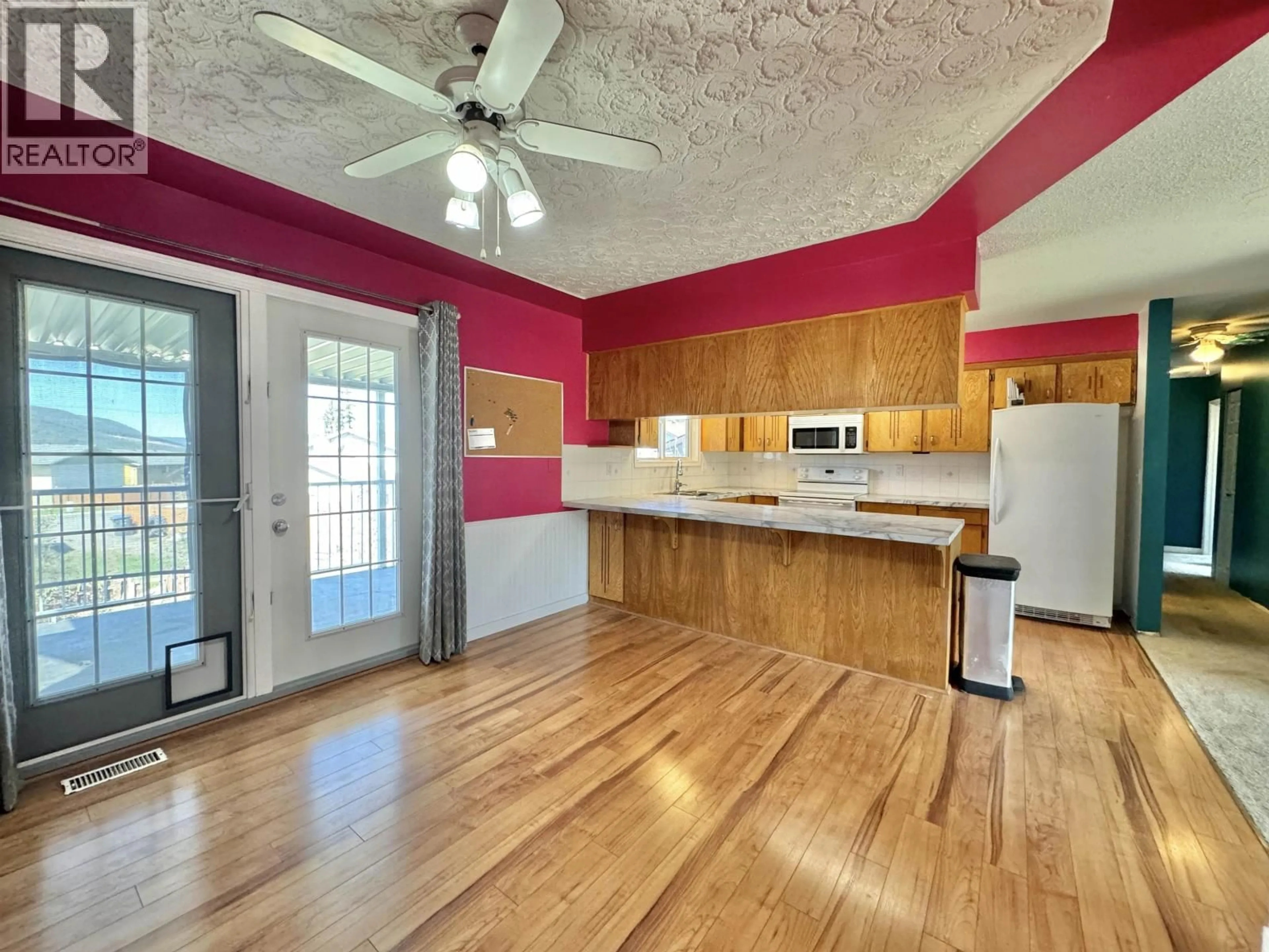 Unknown for 245 LITZENBURG CRESCENT, Williams Lake British Columbia V2G4G7