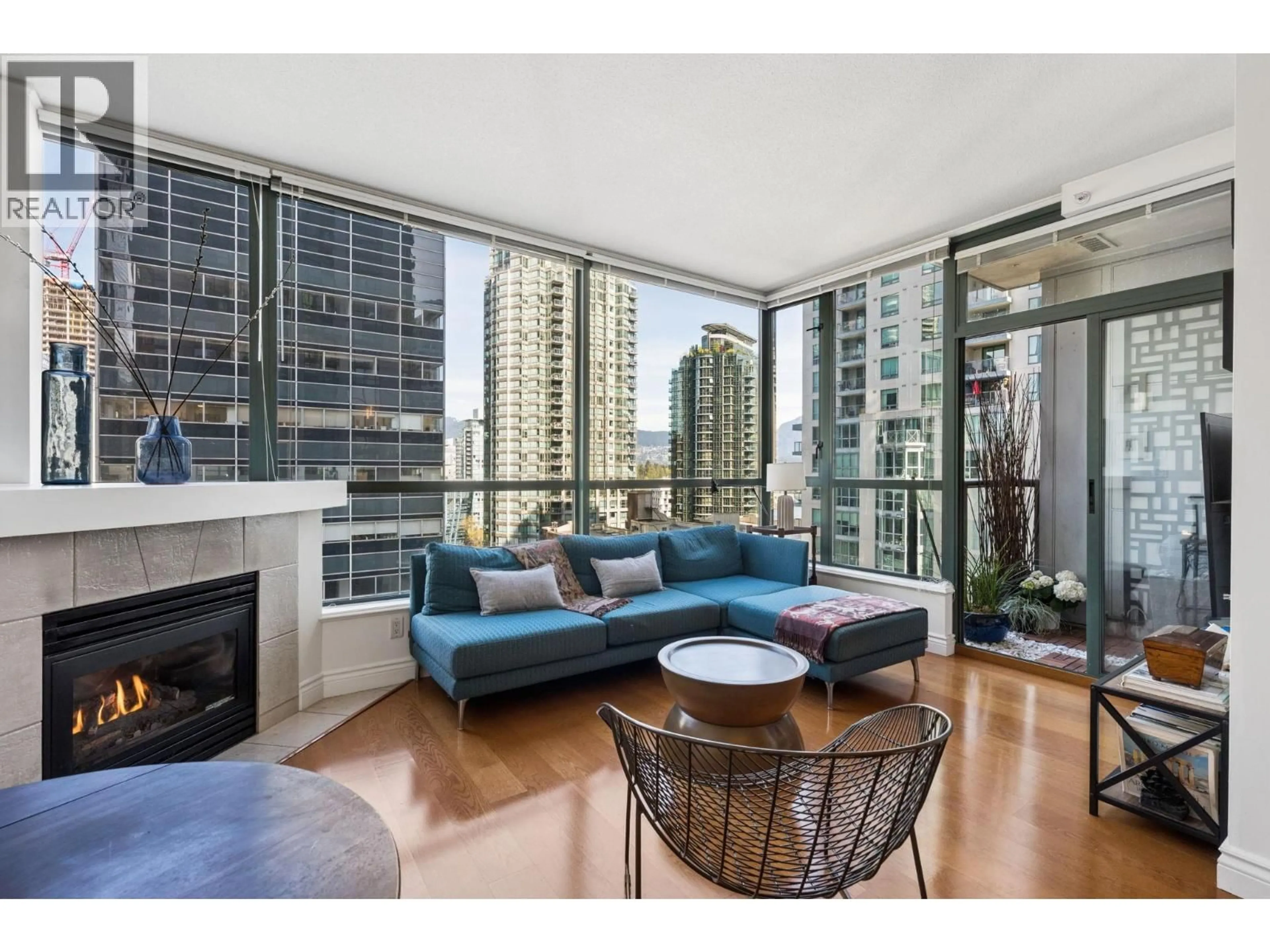 Living room with furniture, wood/laminate floor for 705 - 1239 GEORGIA STREET, Vancouver British Columbia V6B4R8