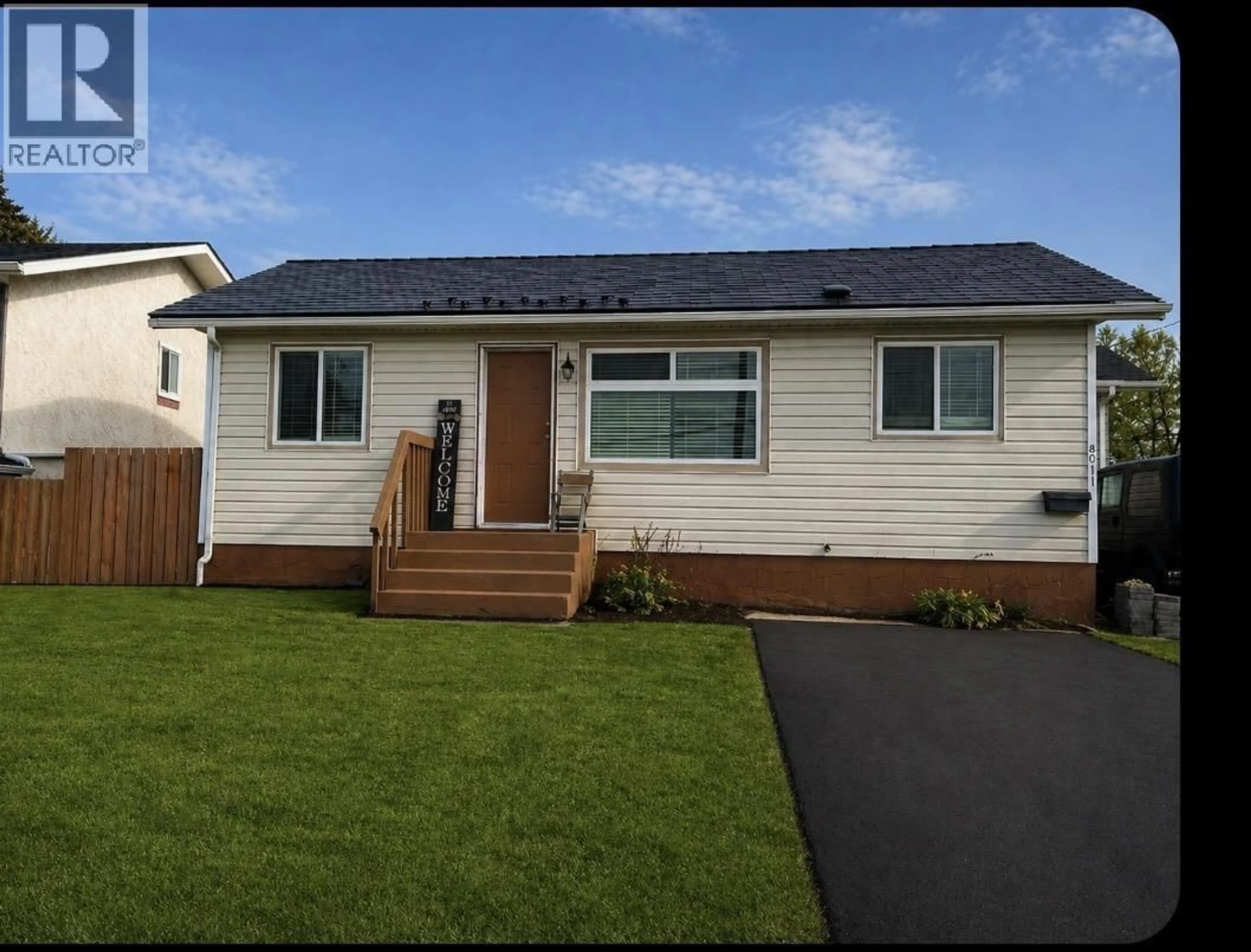 Home with vinyl exterior material, street for 8511 98 AVENUE, Fort St. John British Columbia V1J1P6