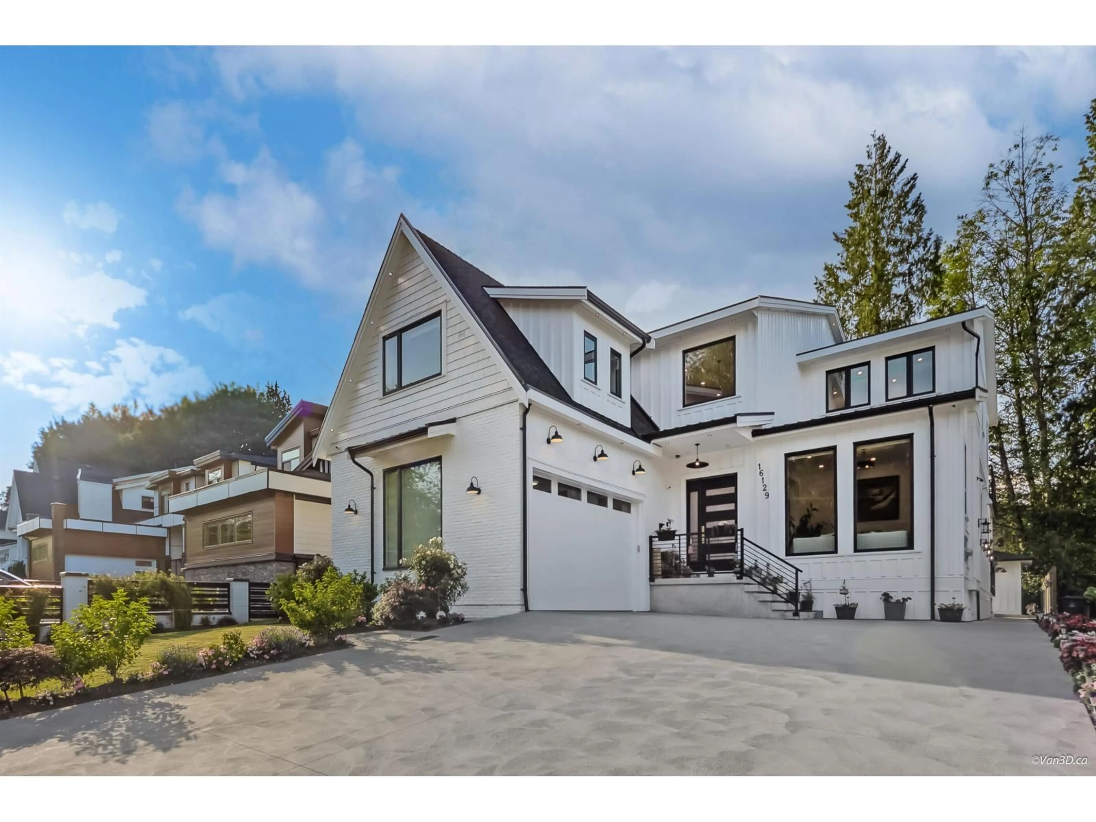 Home with vinyl exterior material, unknown for 16129 108 AVENUE AVENUE, Surrey British Columbia V4N1P2