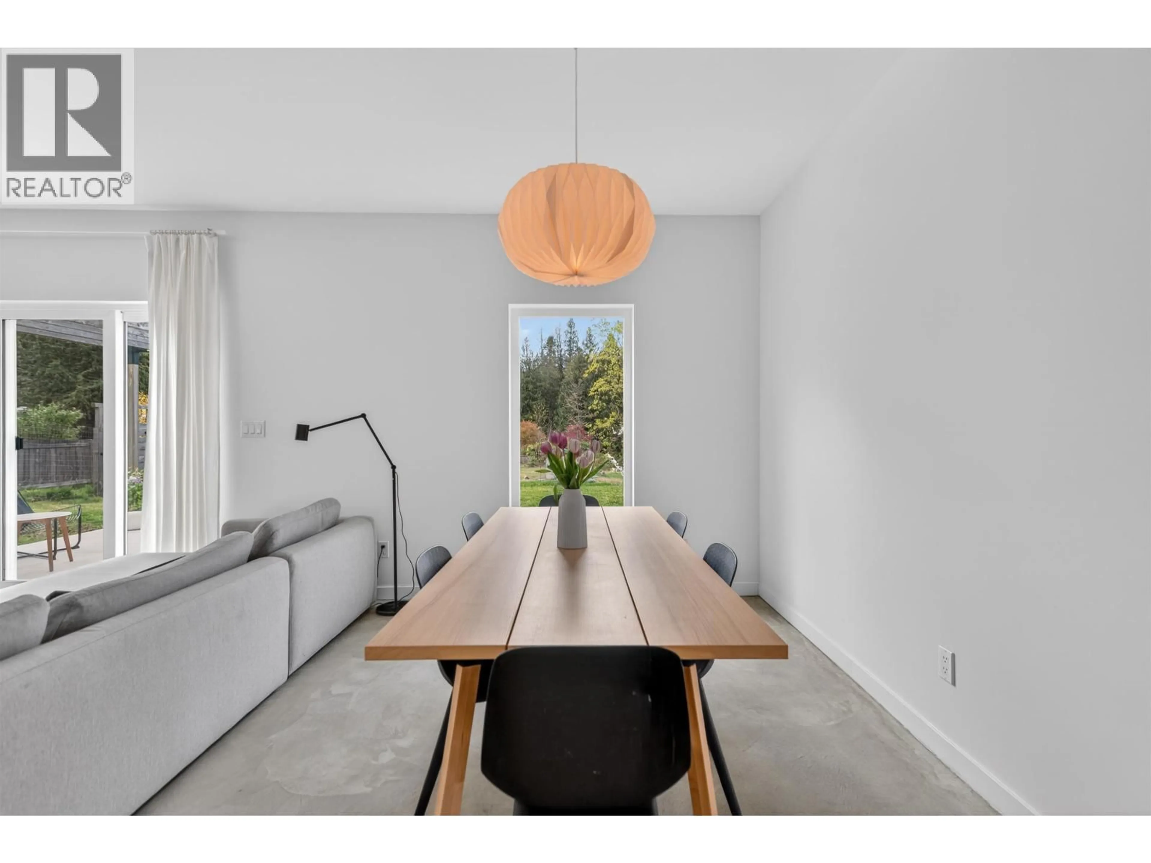 Dining room, unknown for 3477 SPRUCE ROAD, Roberts Creek British Columbia V0N2W2