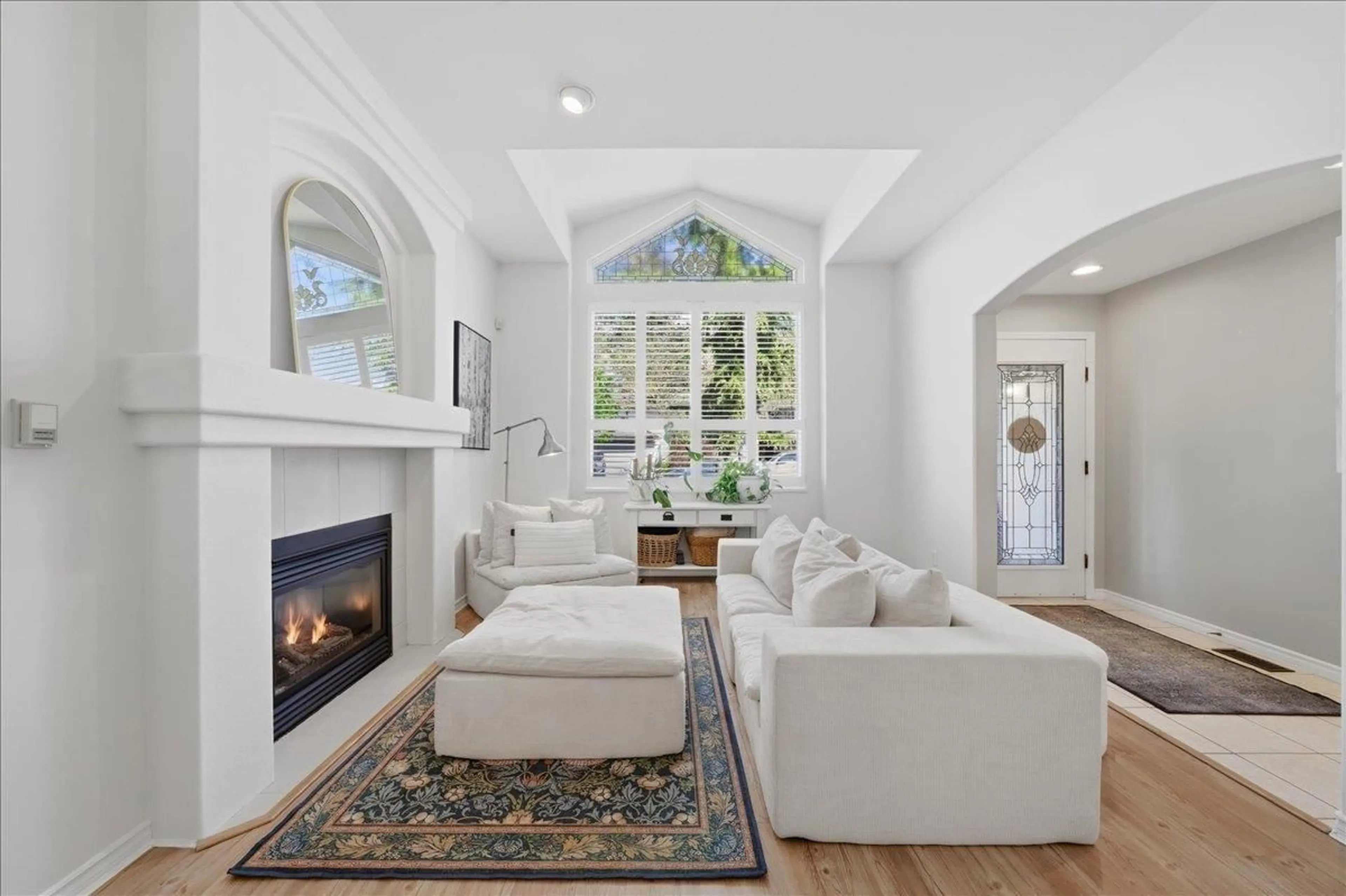 Living room with furniture, ceramic/tile floor for 20746 97B AVENUE, Langley British Columbia V1M3Y3