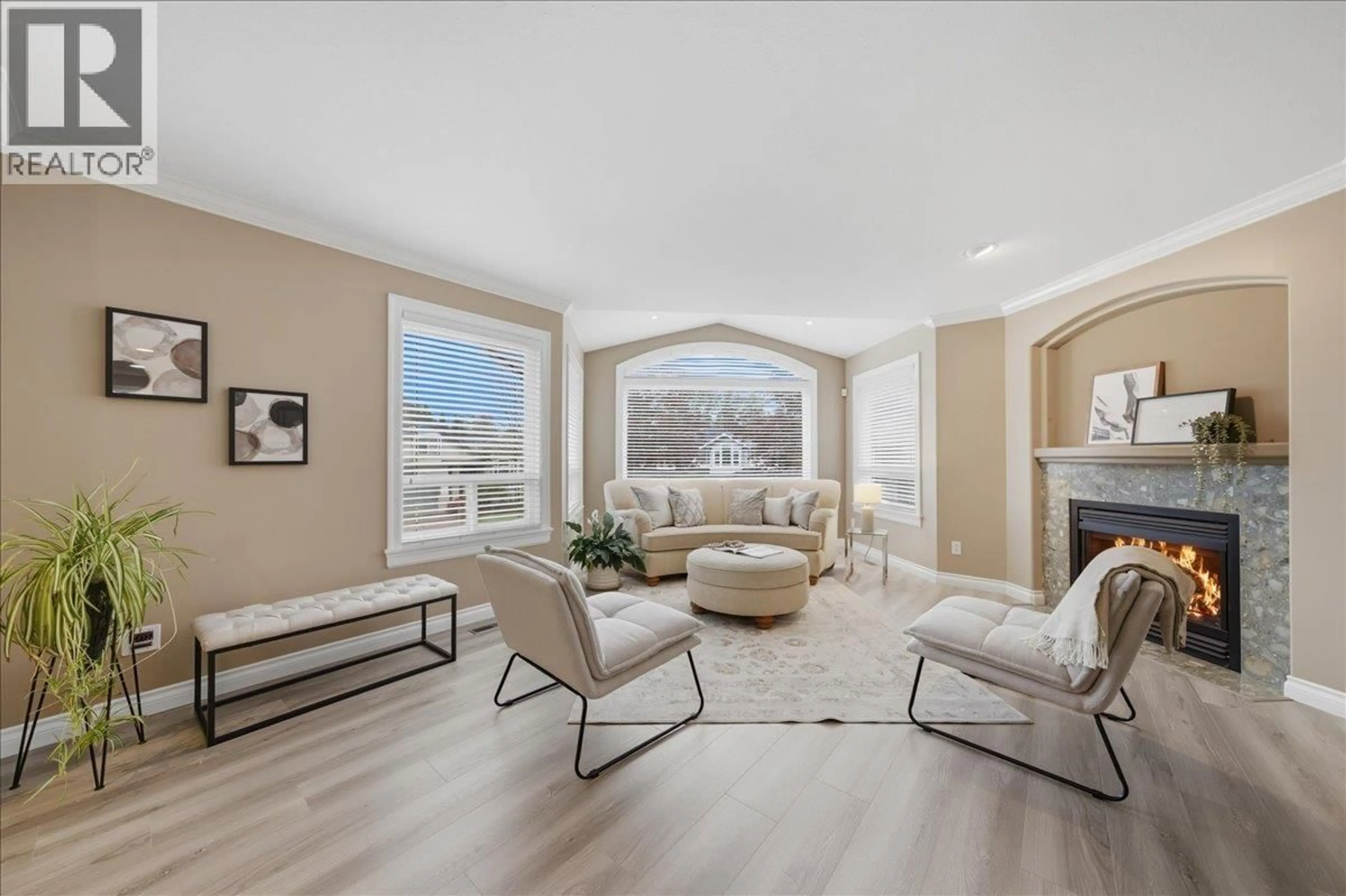 Living room with furniture, unknown for 22727 127TH AVENUE, Maple Ridge British Columbia V2X2Z4