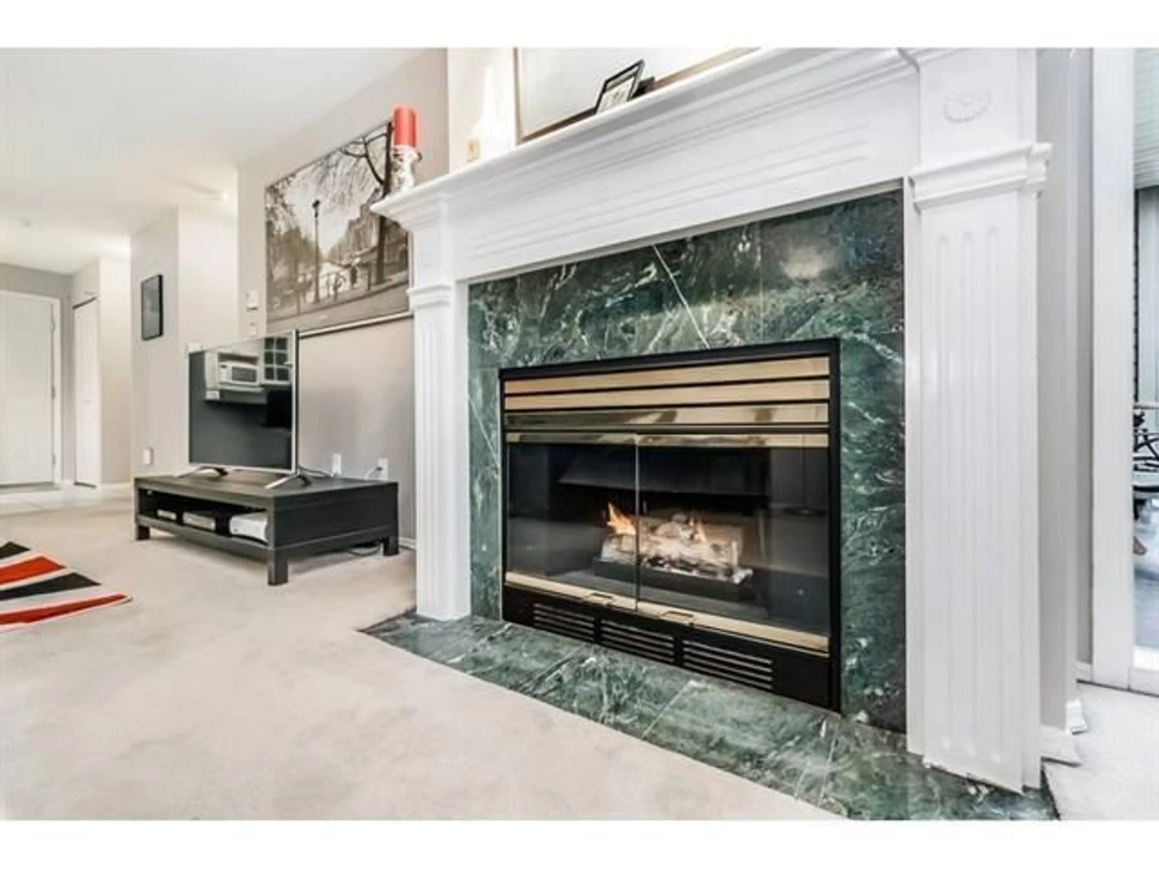 Unknown for 303 - 15120 108 AVENUE, Surrey British Columbia V3R0T7