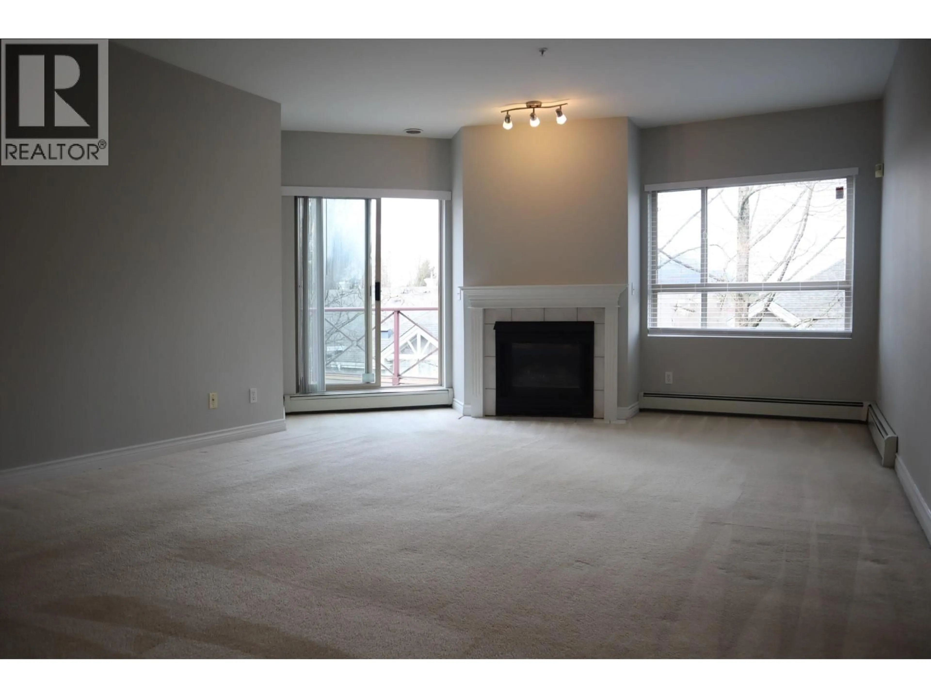 A pic of a room for 322 - 2109 ROWLAND STREET, Port Coquitlam British Columbia V3C6J4