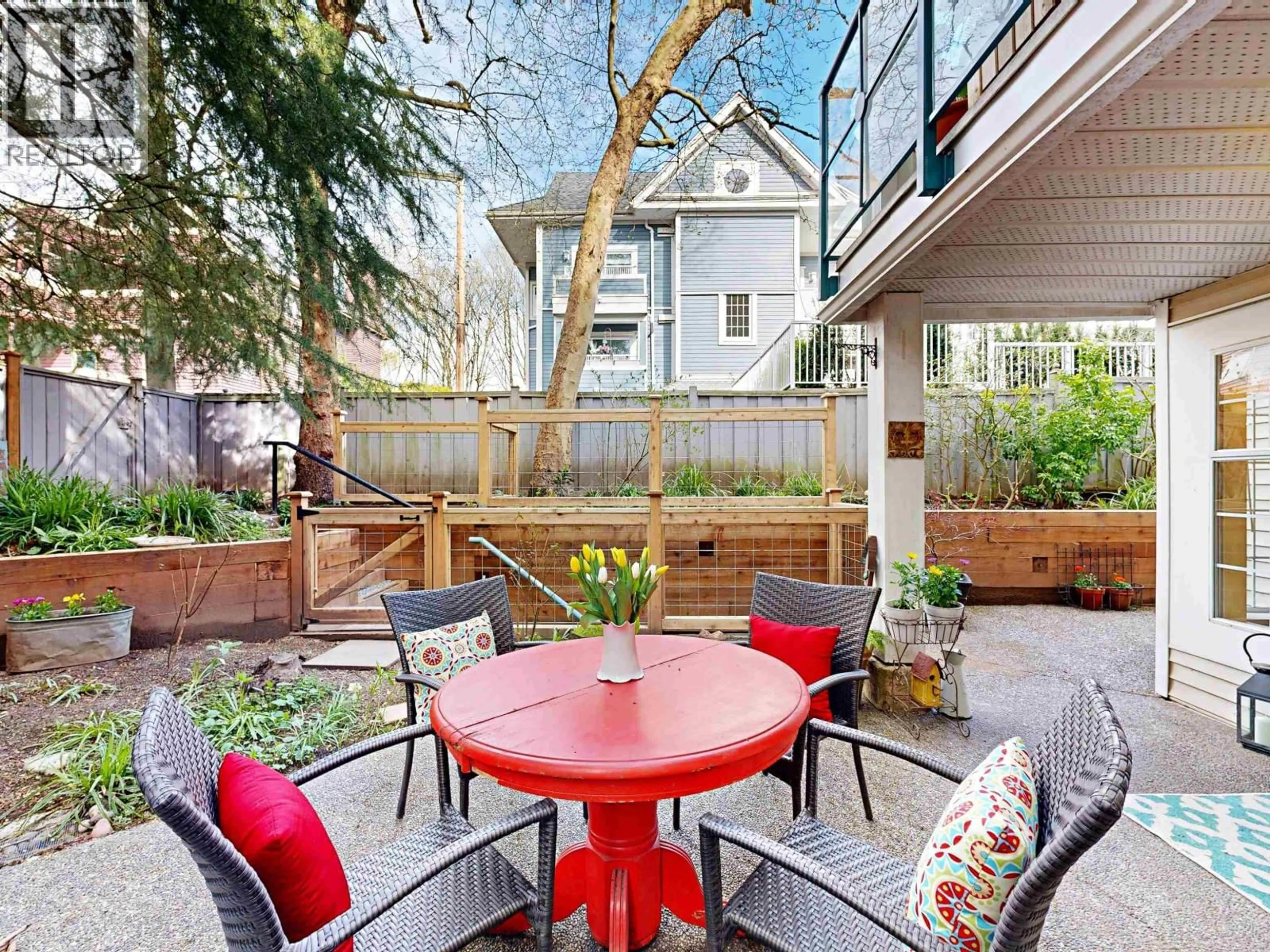 Patio, street for 103 - 735 15 AVENUE, Vancouver British Columbia V5Z1R6