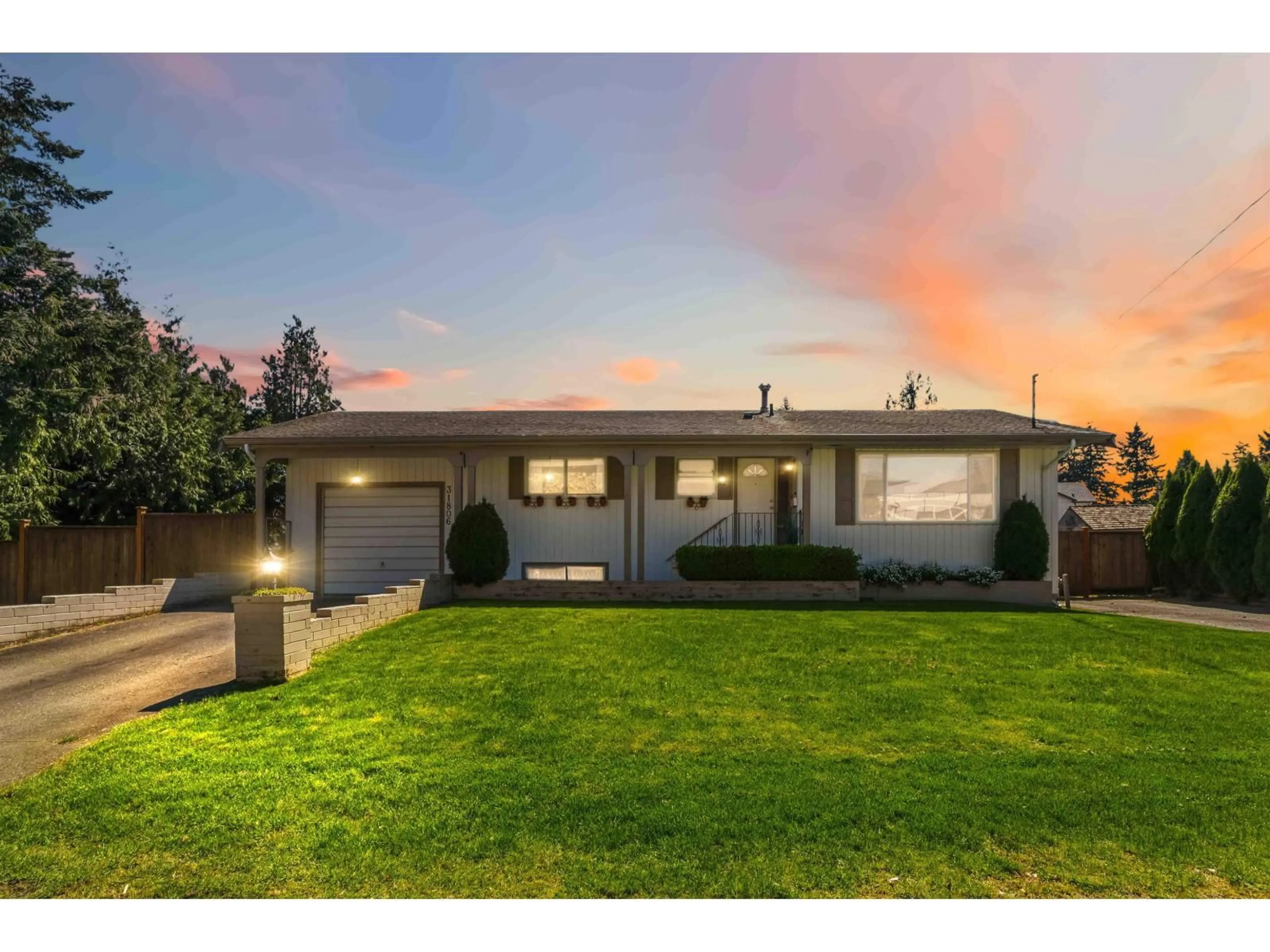 Unknown for 31806 CARLSRUE AVENUE, Abbotsford British Columbia V2T2J5