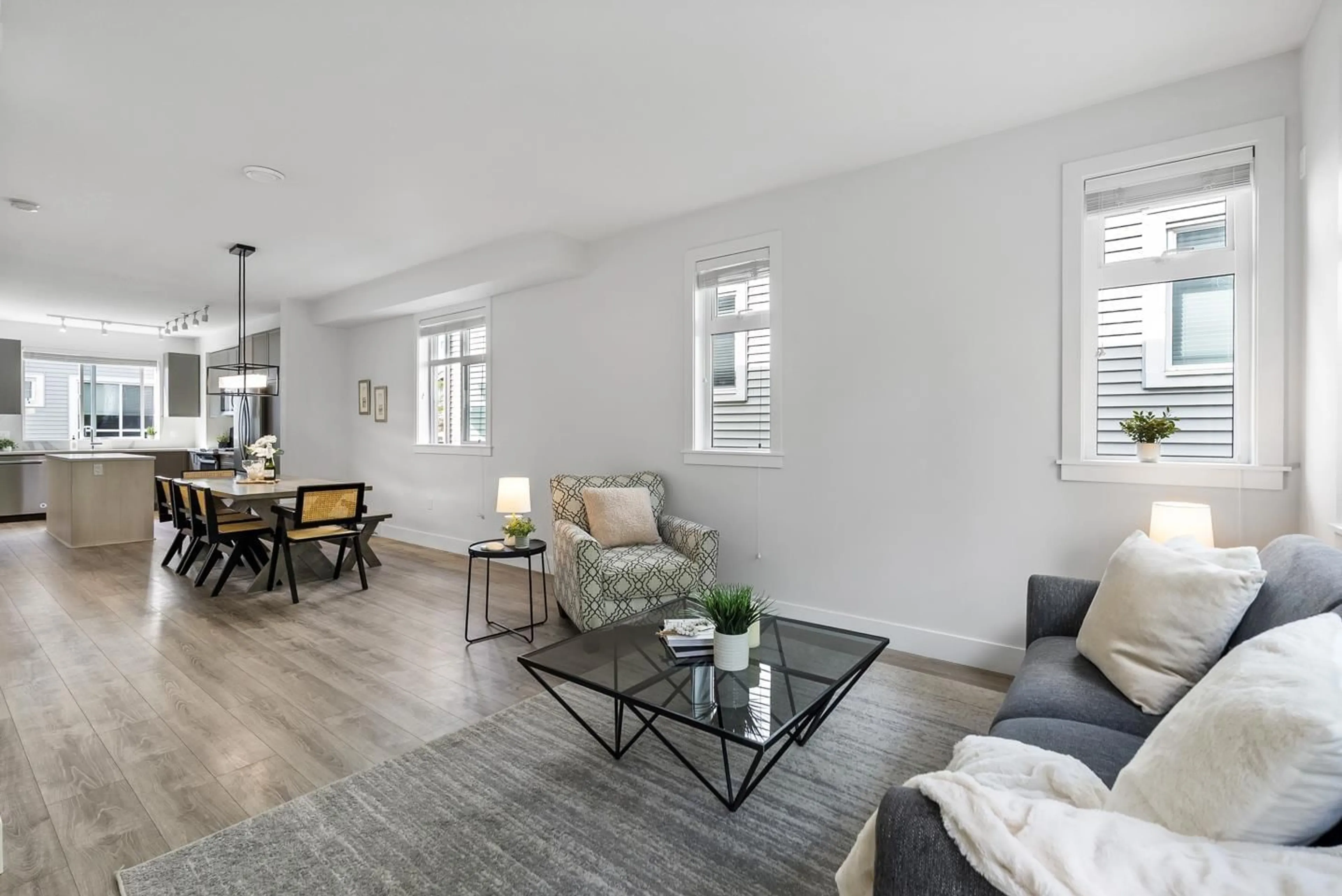 Living room with furniture, unknown for 104 - 9718 161A STREET, Surrey British Columbia V4N6S7