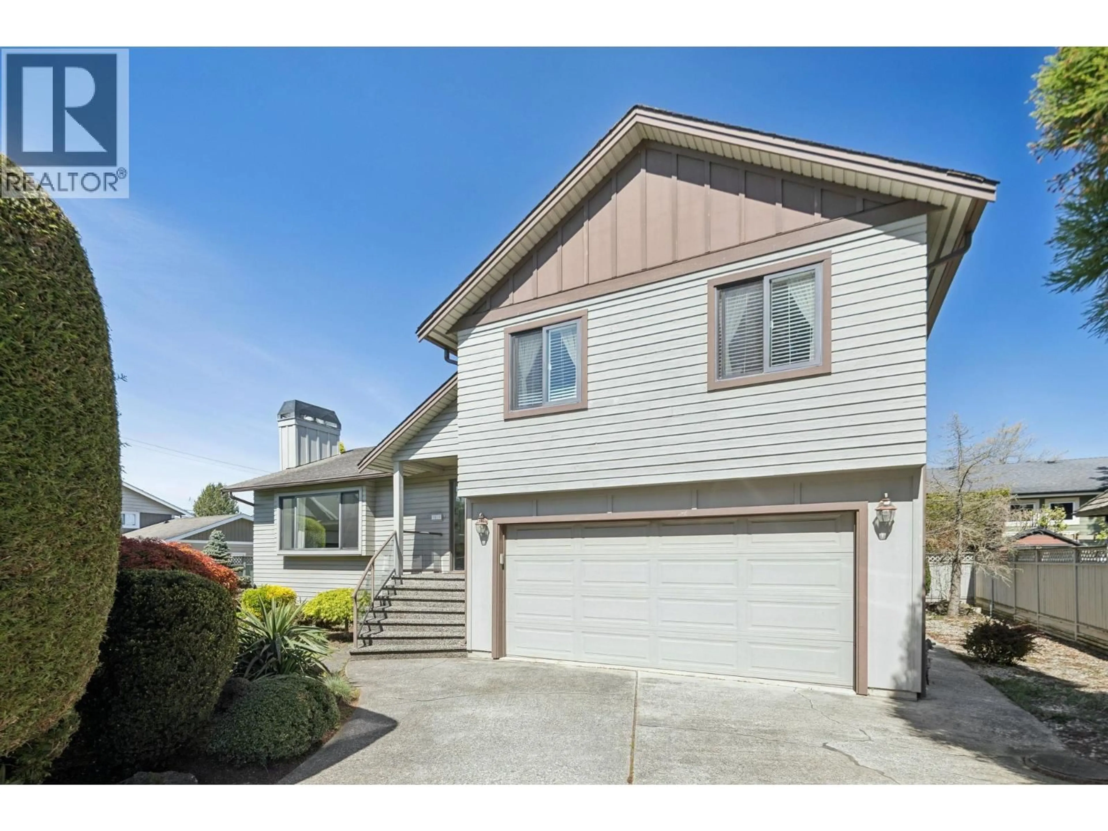 Home with vinyl exterior material, street for 5215 BENTLEY PLACE, Delta British Columbia V4K4B1