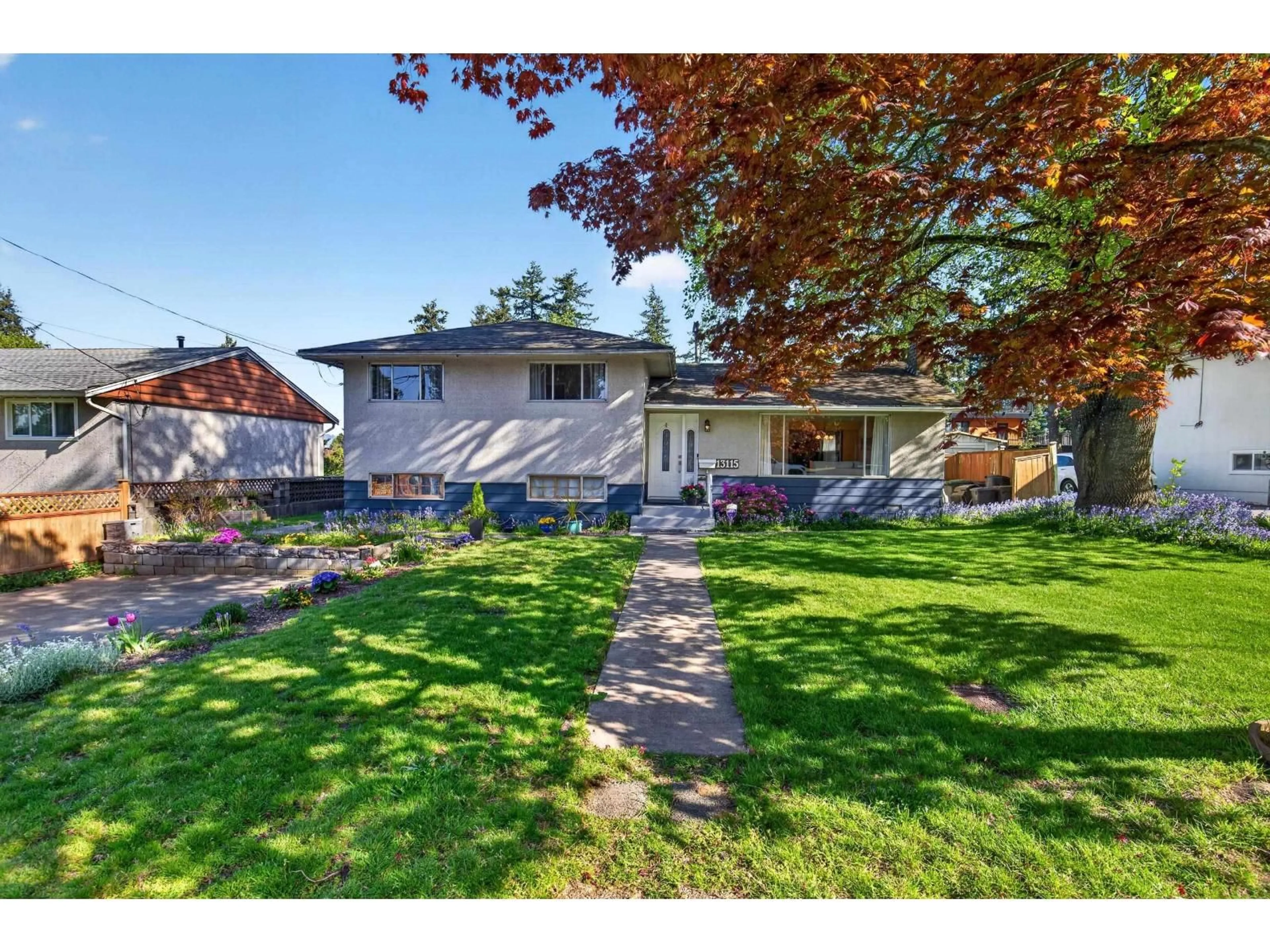 A pic from outside/outdoor area/front of a property/back of a property/a pic from drone, street for 13115 100A AVENUE, Surrey British Columbia V3T1K1
