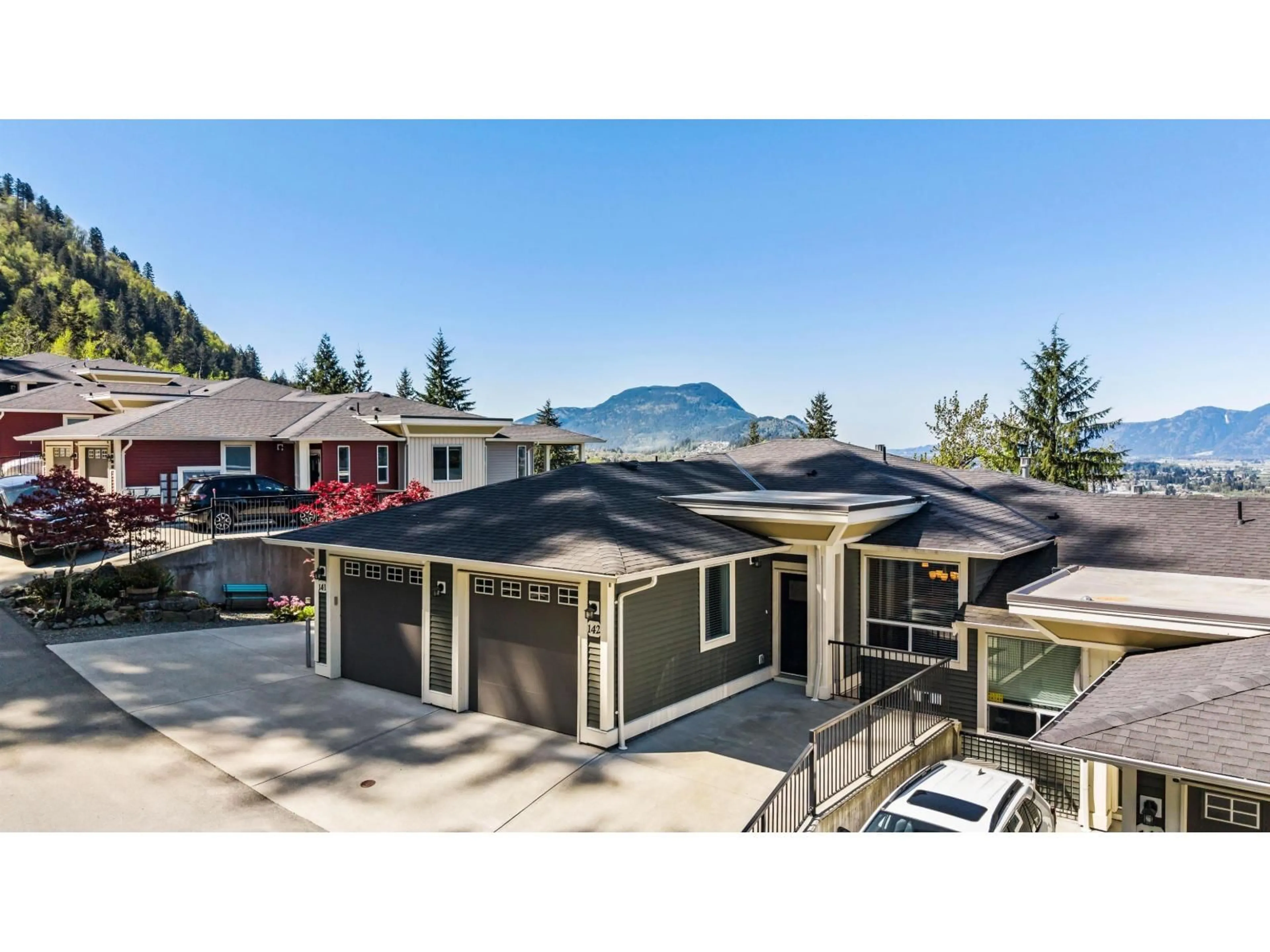 A pic from outside/outdoor area/front of a property/back of a property/a pic from drone, mountain view for 142 - 6026 LINDEMAN STREET, Chilliwack British Columbia V2R0W1