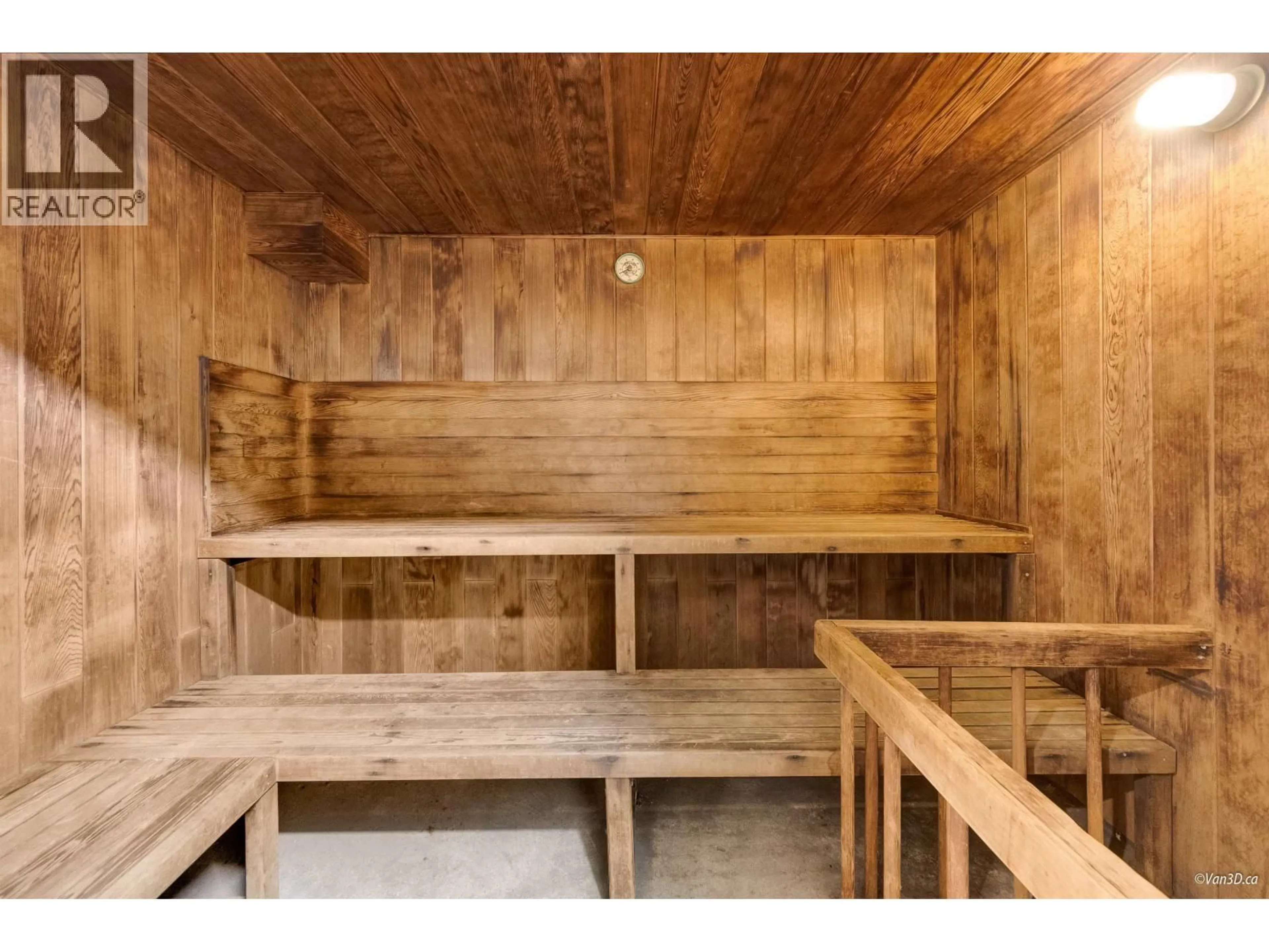 Storage room or clothes room or walk-in closet for 705 - 6689 WILLINGDON AVENUE, Burnaby British Columbia V5H3Y8