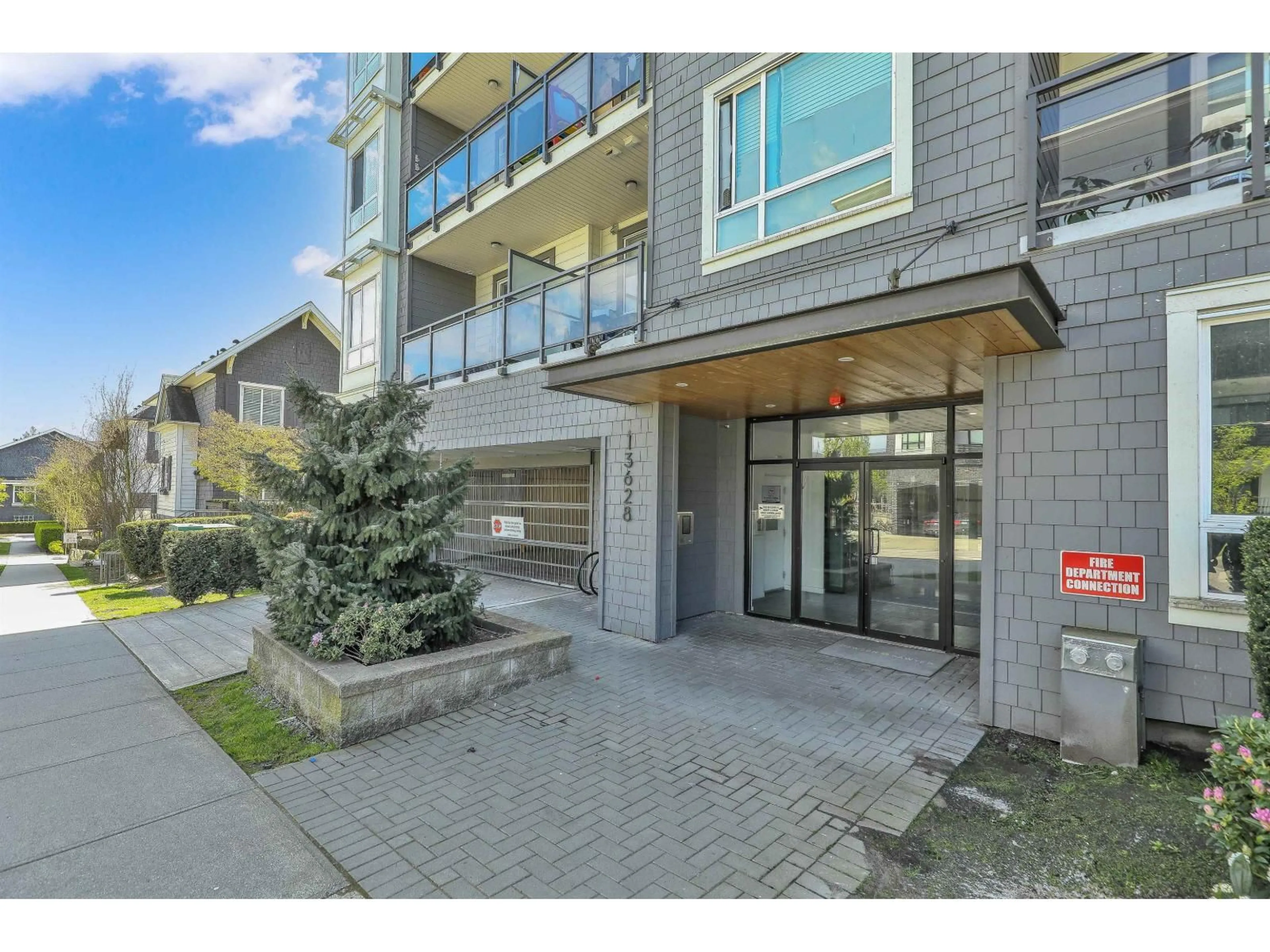 Unknown for 408 - 13628 81A AVENUE, Surrey British Columbia V3W3E2