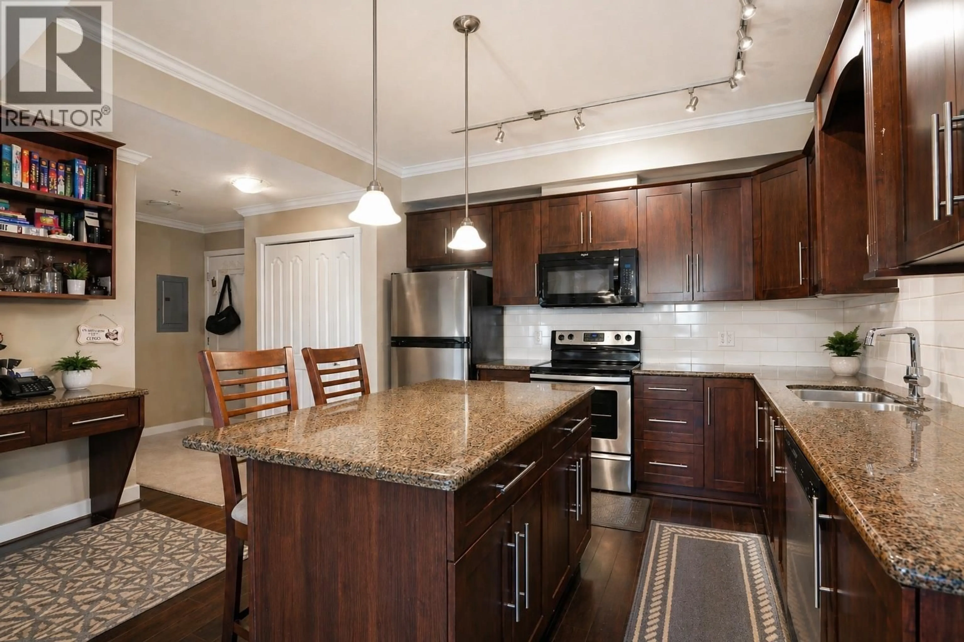 Open concept kitchen, unknown for 314 - 2628 MAPLE STREET, Port Coquitlam British Columbia V3C0E2