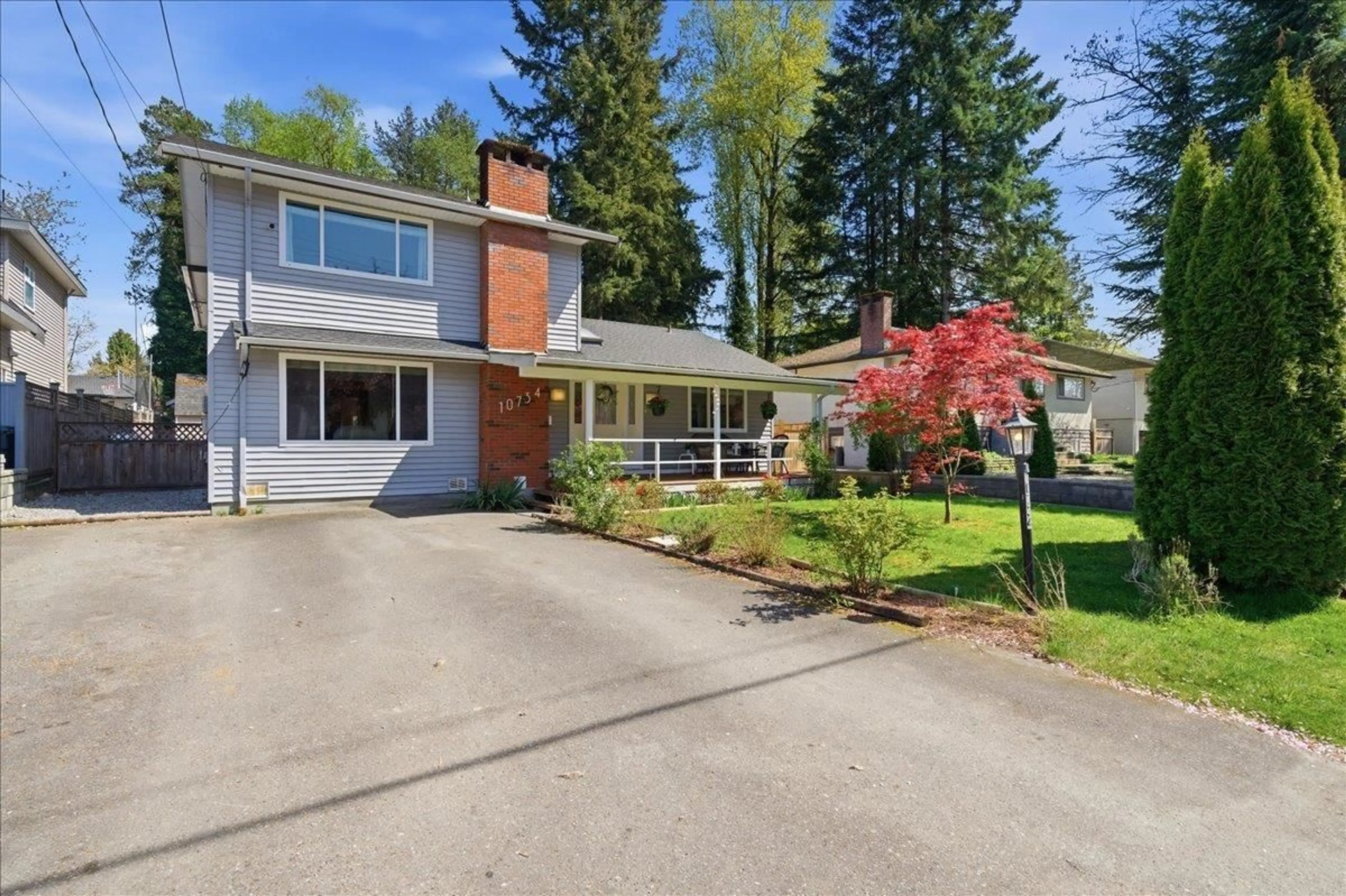 Unknown for 10734 141 STREET, Surrey British Columbia V3T4R4