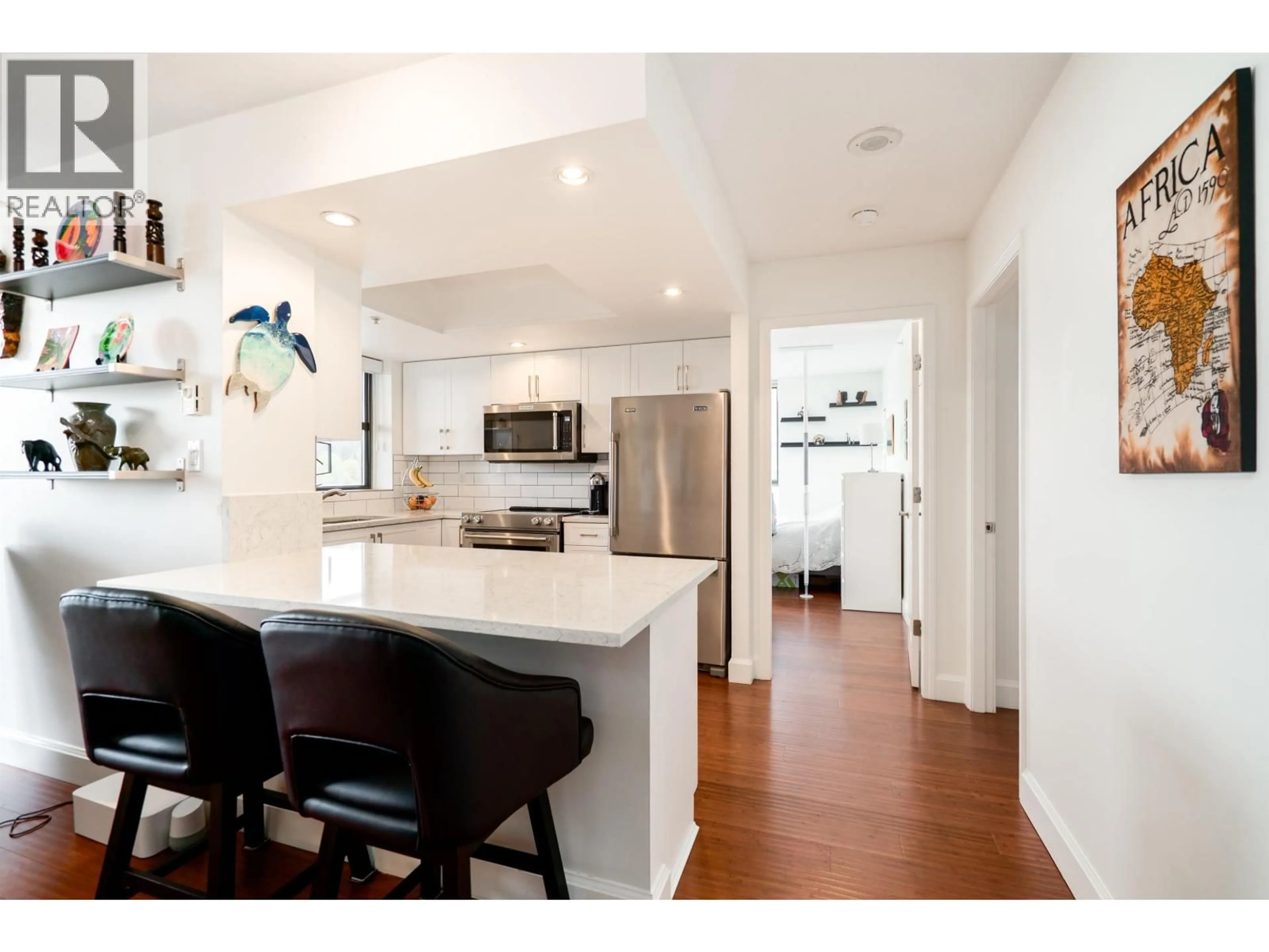 Open concept kitchen, unknown for 1101 - 200 NEWPORT DRIVE, Port Moody British Columbia V3H5B7