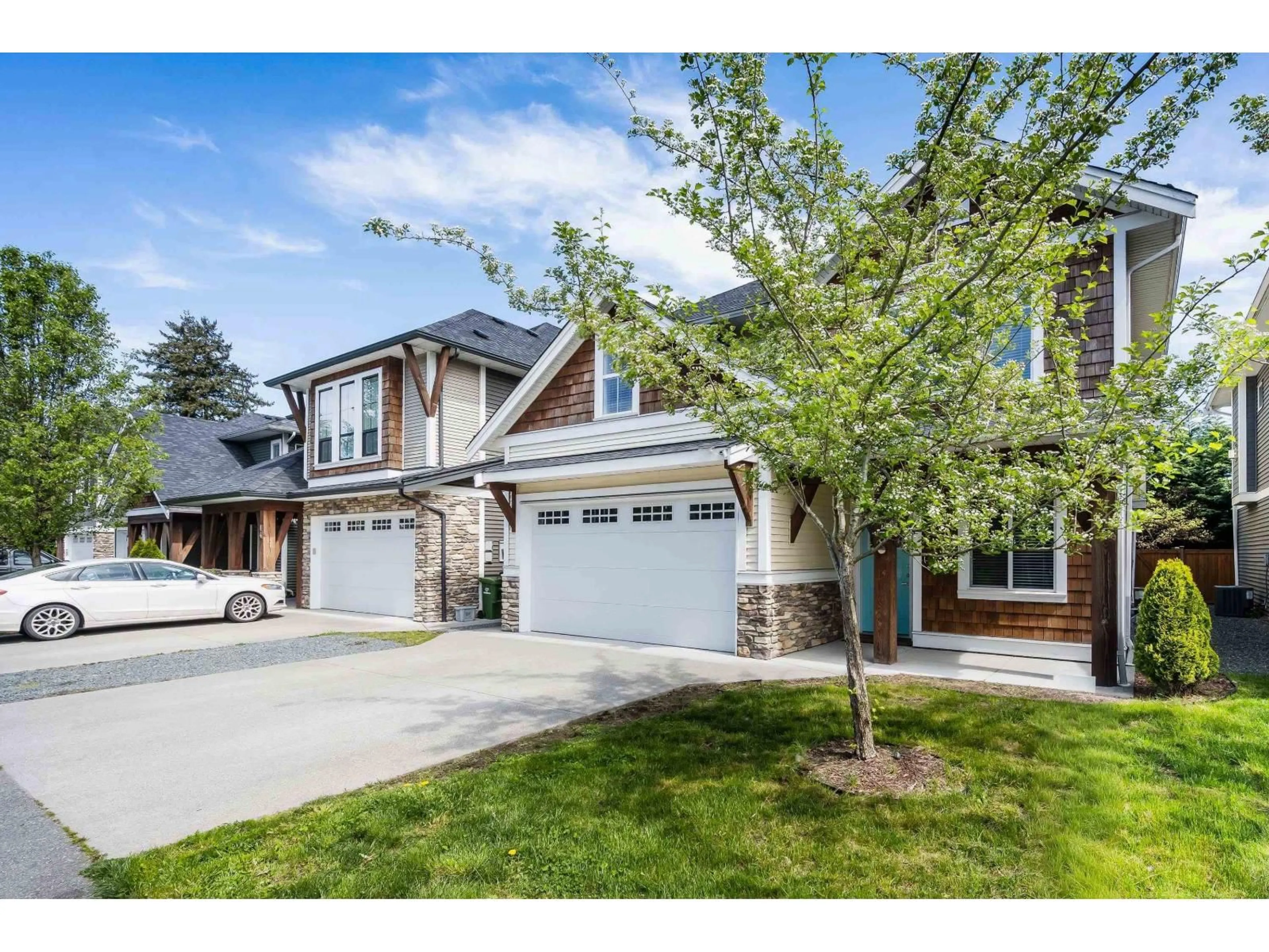 Home with brick exterior material, street for 13 - 10082 WILLIAMS ROAD, Chilliwack British Columbia V2P5H2