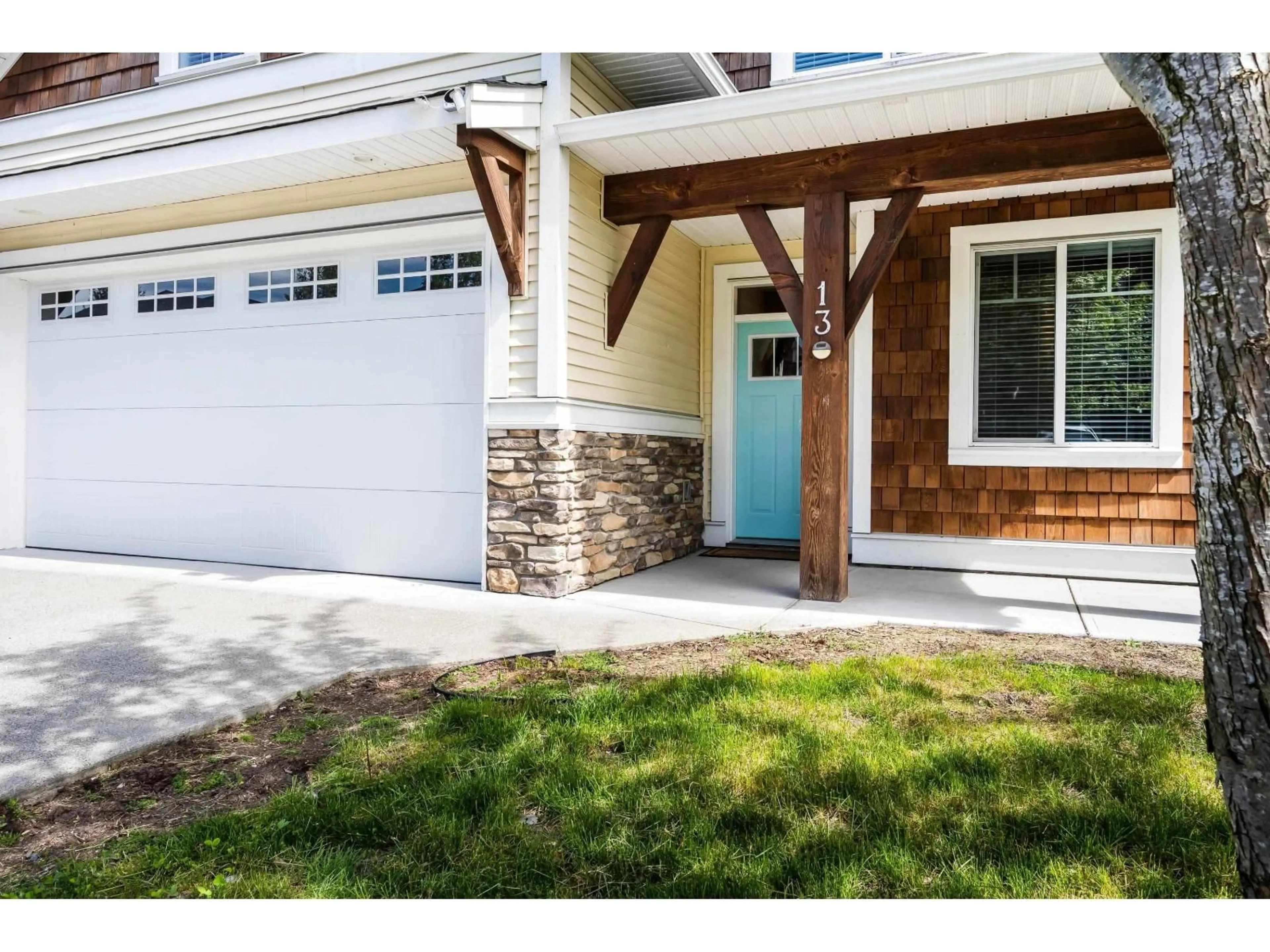 Unknown for 13 - 10082 WILLIAMS ROAD, Chilliwack British Columbia V2P5H2