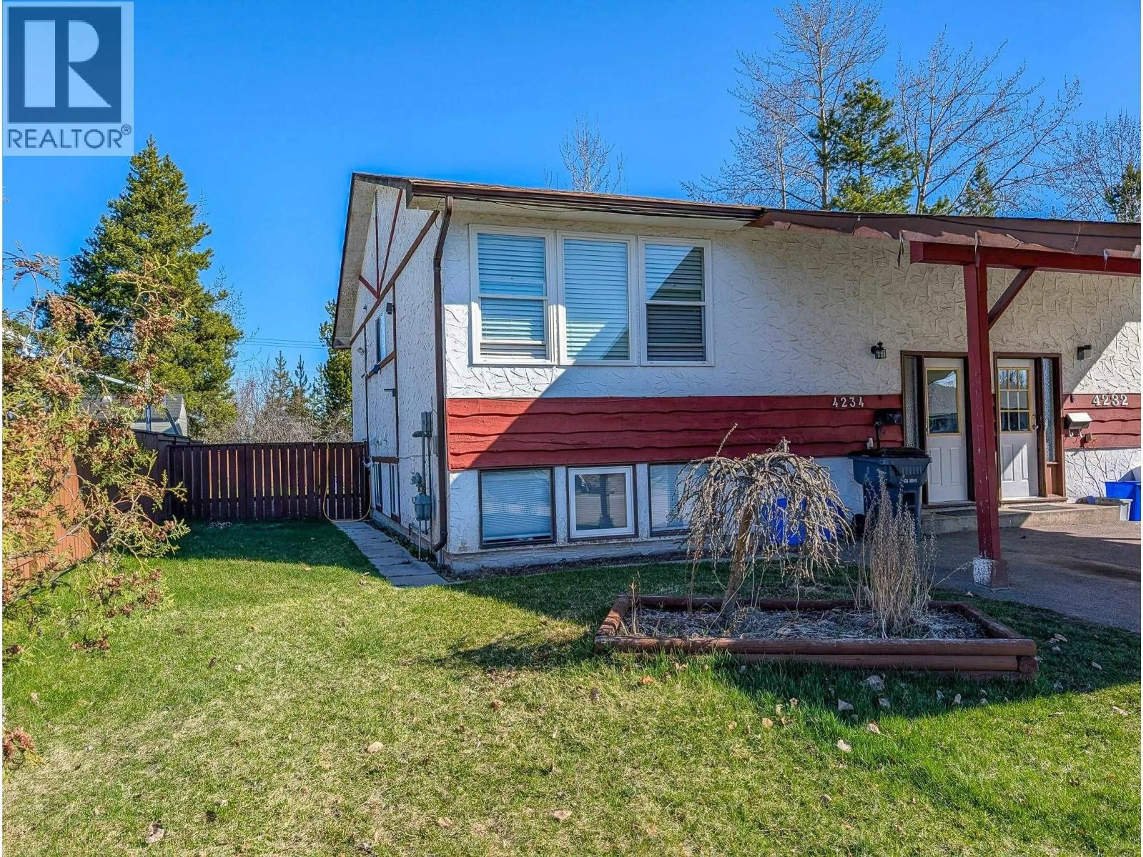 Home with vinyl exterior material, street for 4234 QUENTIN AVENUE, Lakewood British Columbia V2M5L3