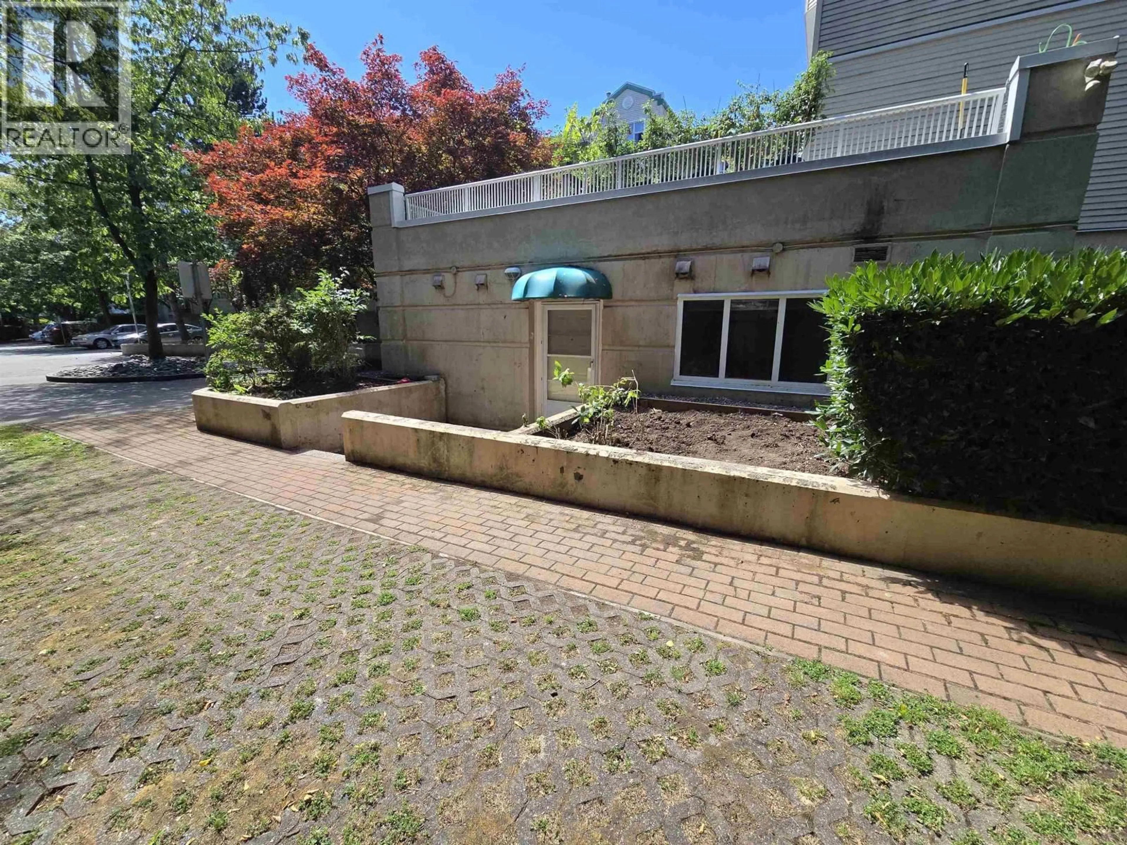 Patio, street for 100 - 8655 JONES ROAD, Richmond British Columbia V6Y3V7