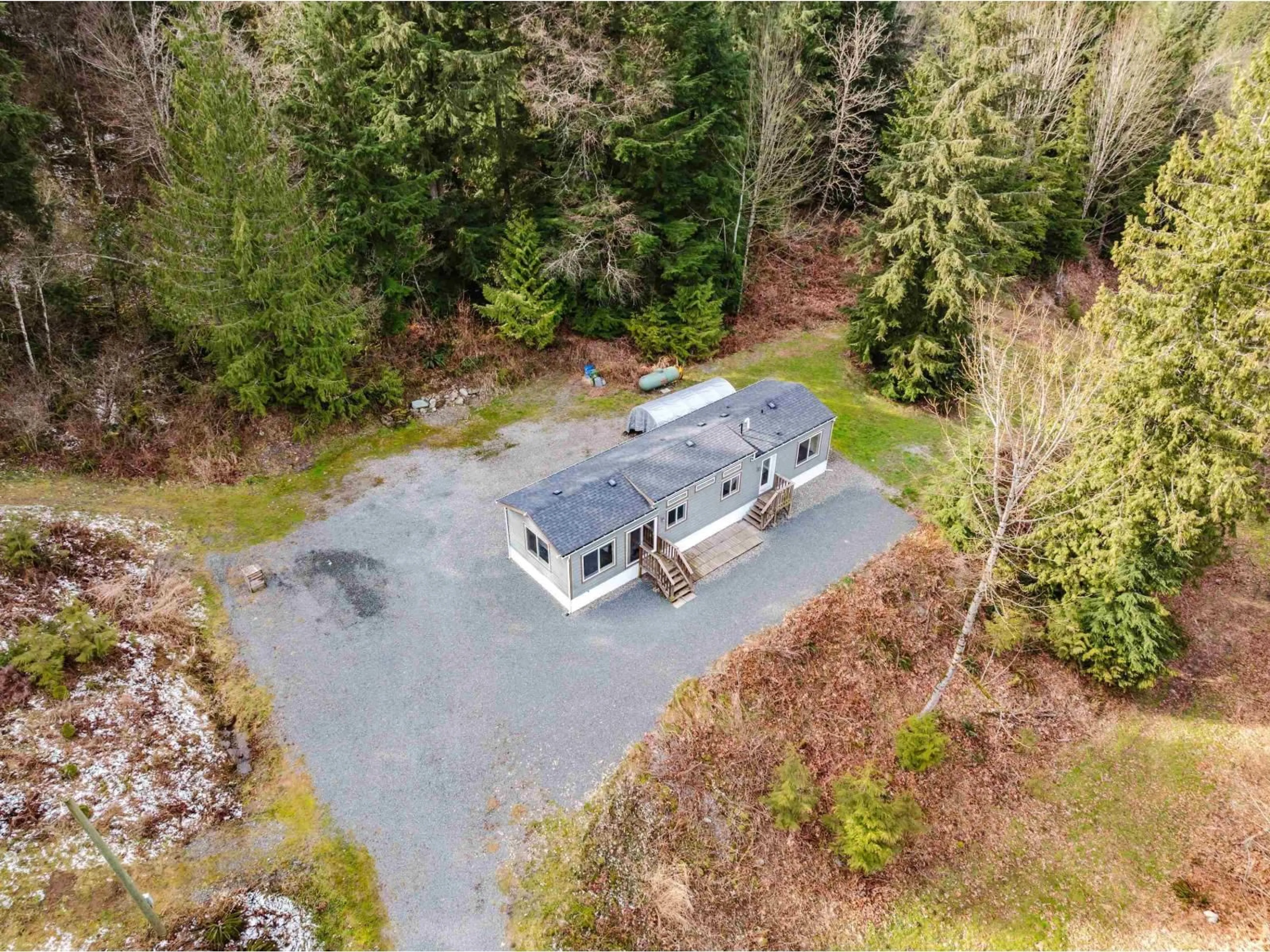 A pic from outside/outdoor area/front of a property/back of a property/a pic from drone, unknown for 6650 HINKLEY ROAD, Chilliwack British Columbia V4Z1J4