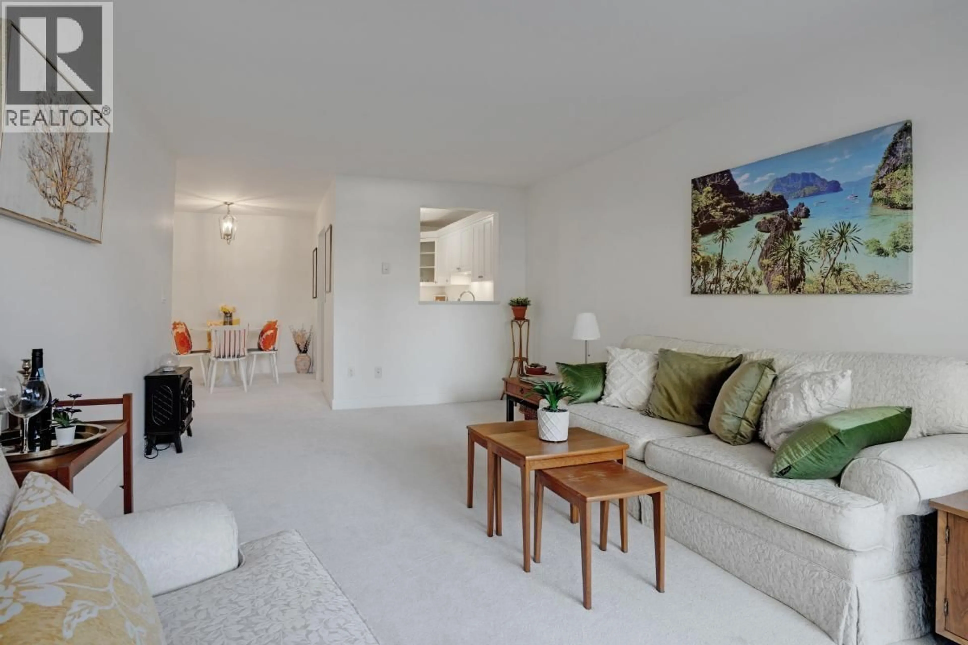 Living room with furniture, unknown for 109 - 3875 4TH AVENUE, Vancouver British Columbia V6R4H8