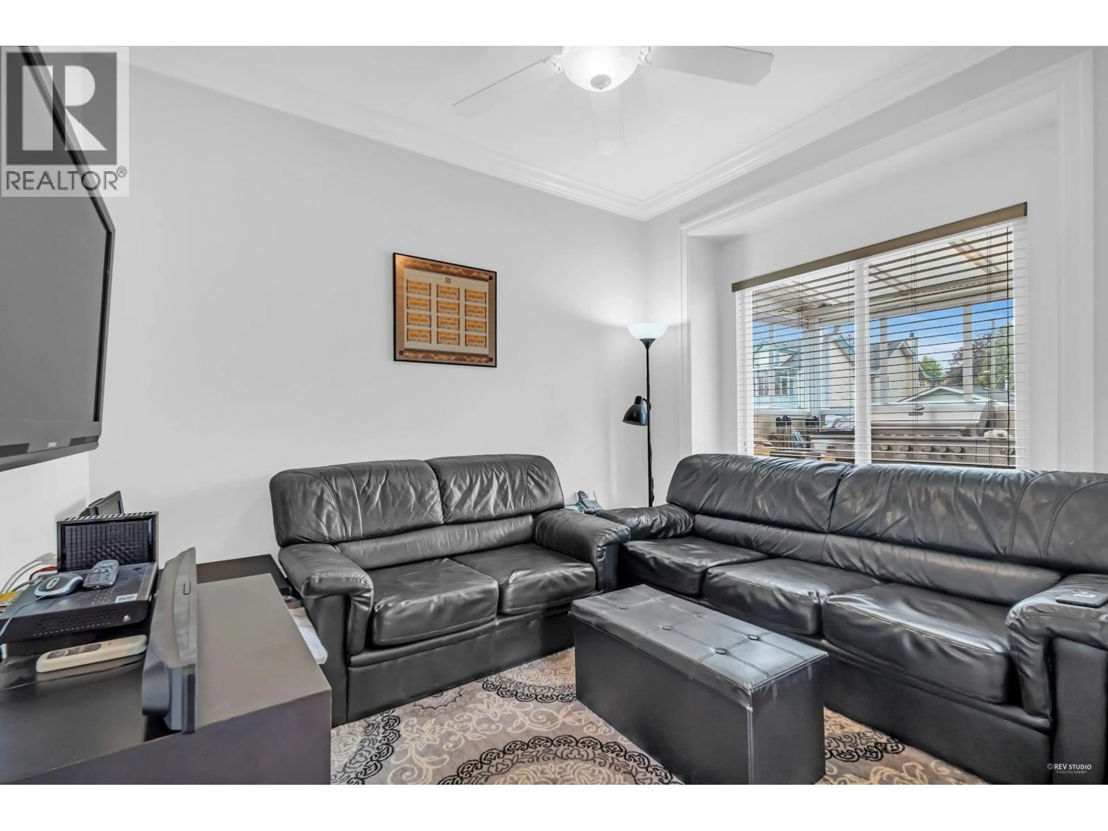 Living room with furniture, unknown for 669 71ST AVENUE, Vancouver British Columbia V6P2Z9