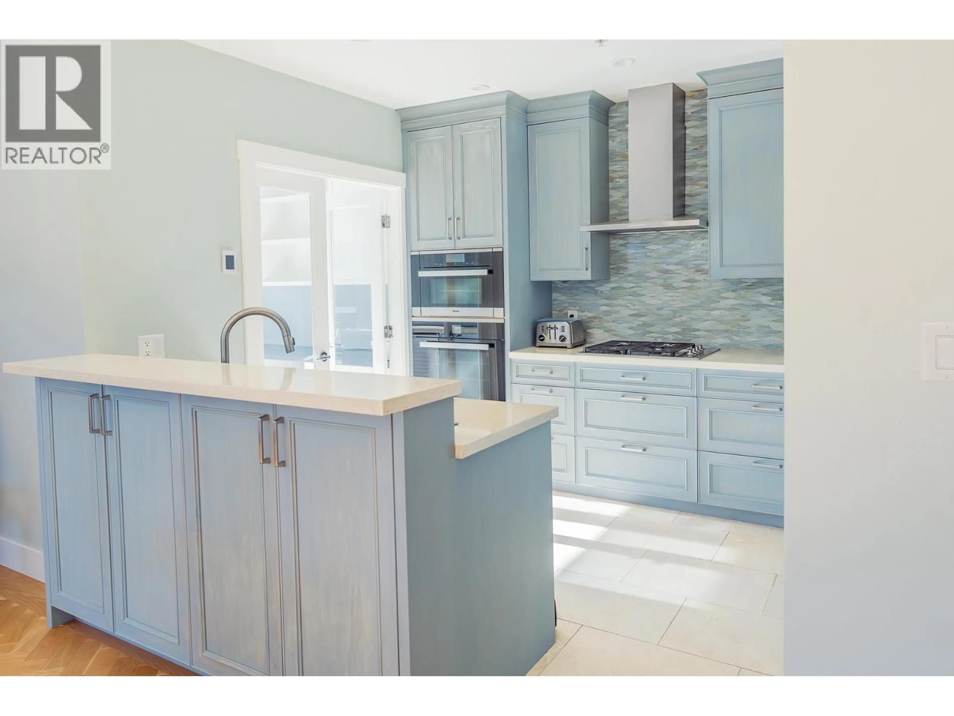 Contemporary kitchen, ceramic/tile floor for 501 - 4685 VALLEY DRIVE, Vancouver British Columbia V6J5M2