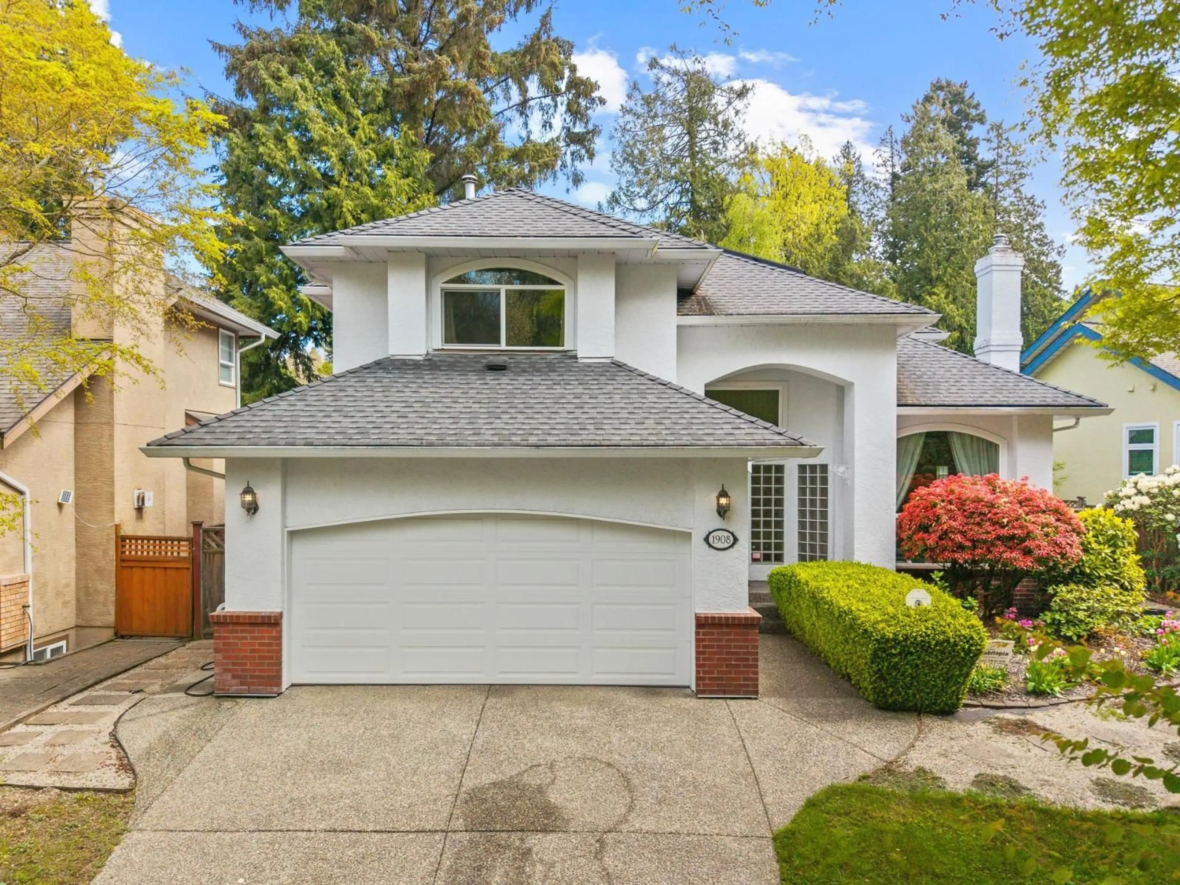 Home with vinyl exterior material, street for 1908 OCEAN WIND DRIVE, Surrey British Columbia V4A9P2