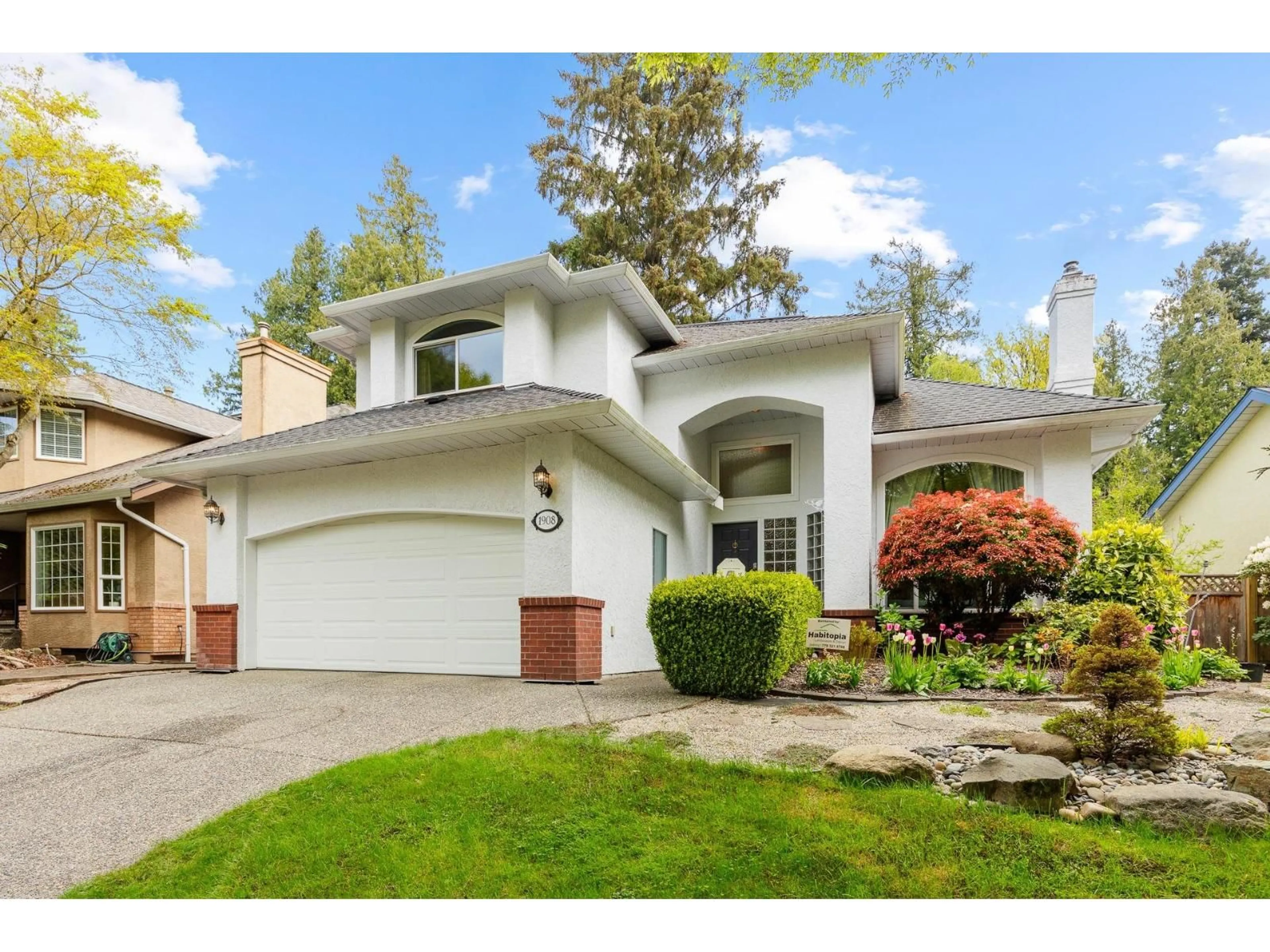 Home with vinyl exterior material, street for 1908 OCEAN WIND DRIVE, Surrey British Columbia V4A9P2